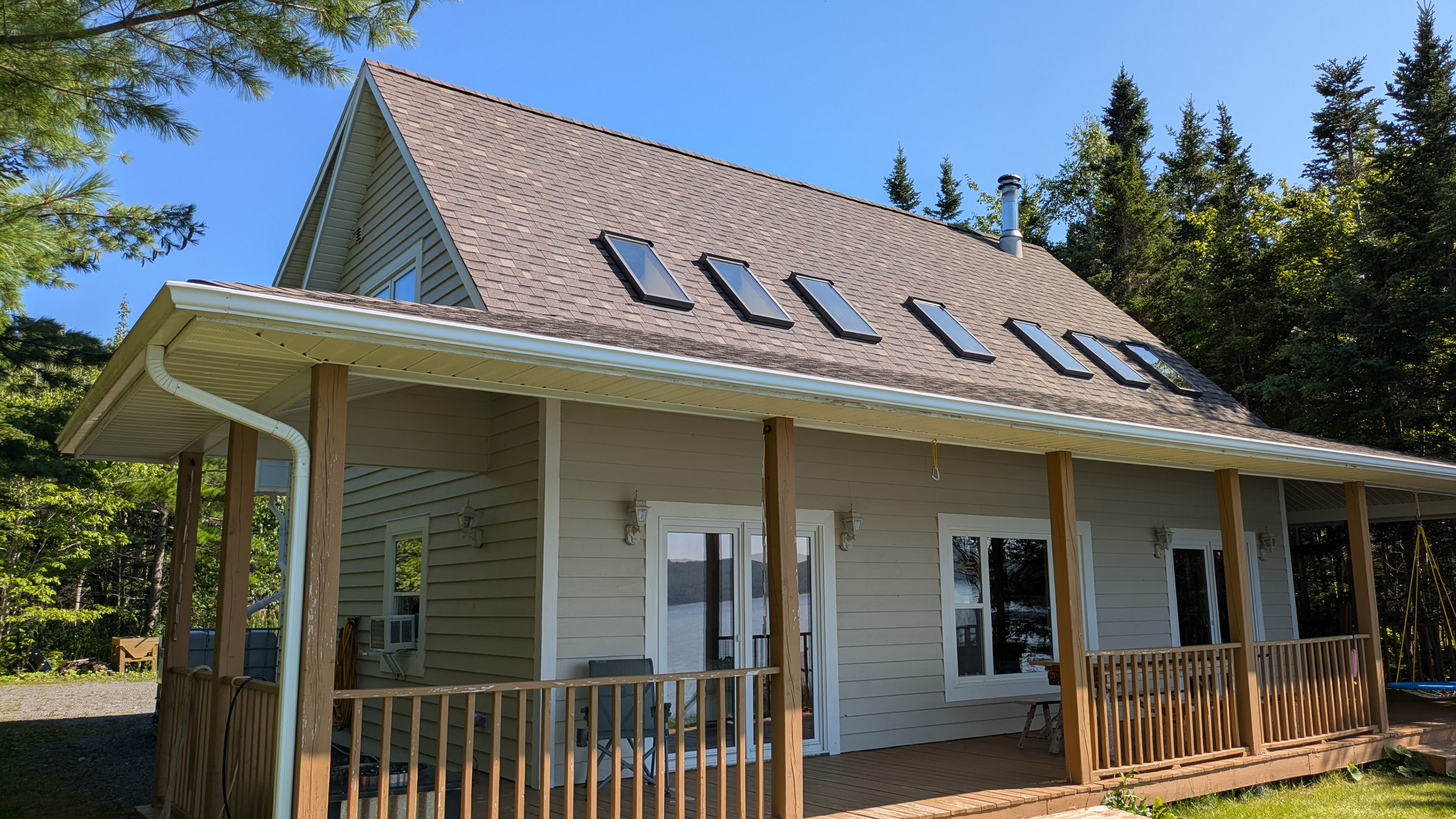 ROOFING & EXTERIOR PAINTING