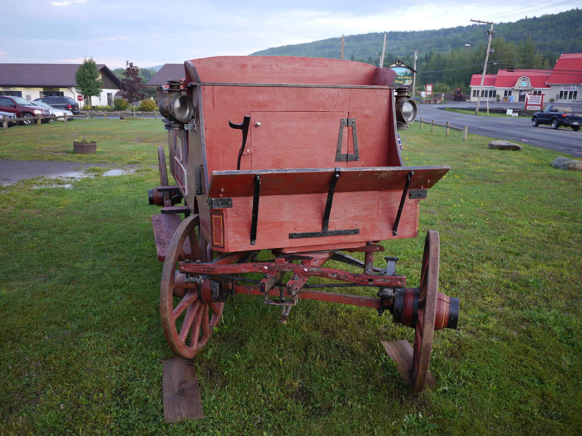 Having spent several years of my youth attending college in the Adirondacks, I became well familiar with the mountains of upstate New York -- both Catskills and Adirondacks. I love coming back to this area, every now and then, to retrace the hiking trails, and enjoy the views that I enjoyed when I was younger. It is nice to come back to same place and take photographs and see how it changed -- or didn't.
