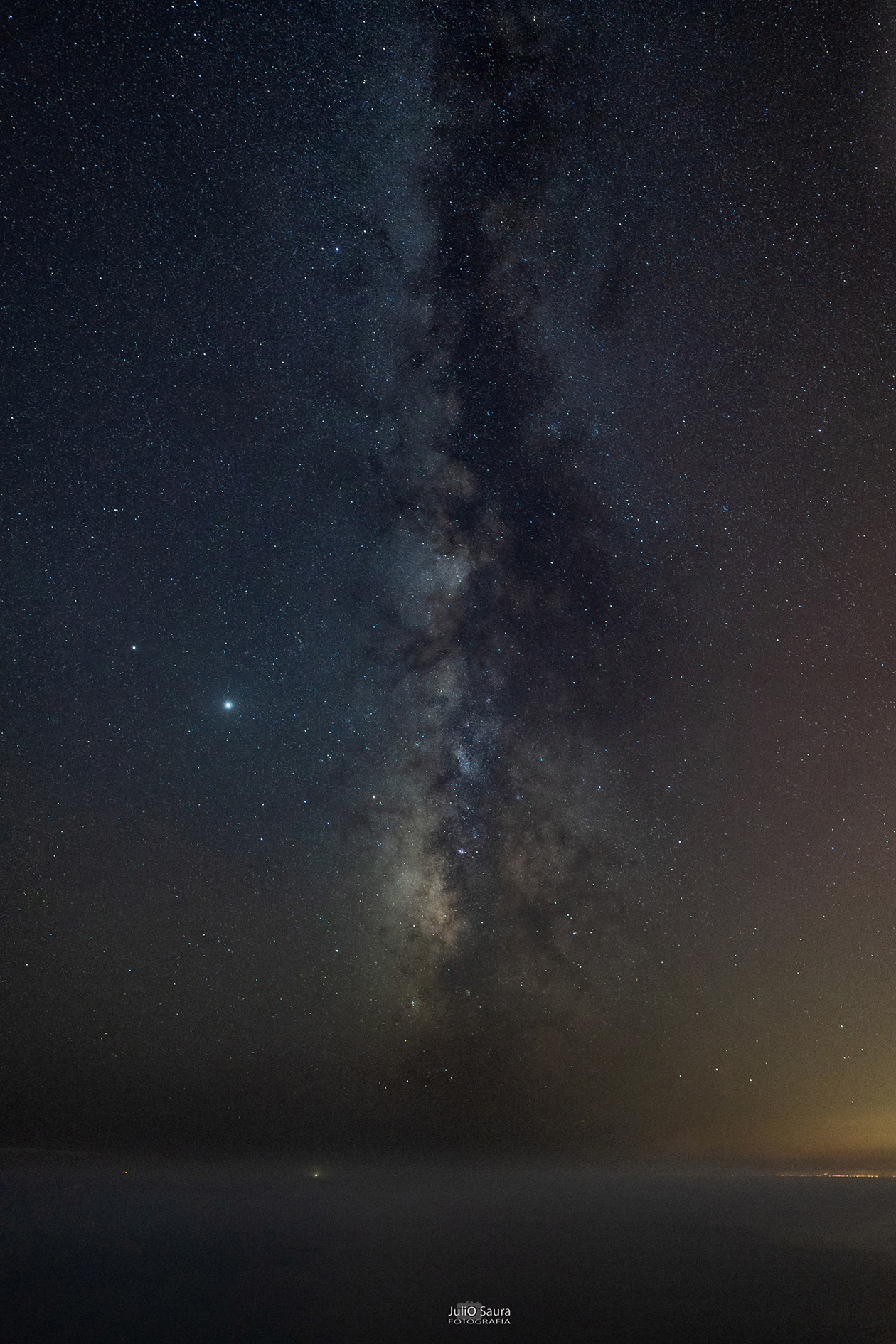 Vía Láctea sobra la Bahía de Mazarrón