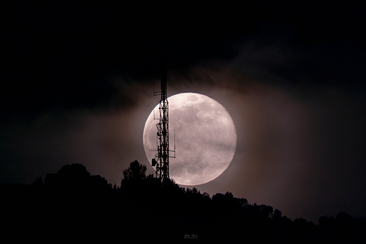 Antena de la Cresta del Gallo