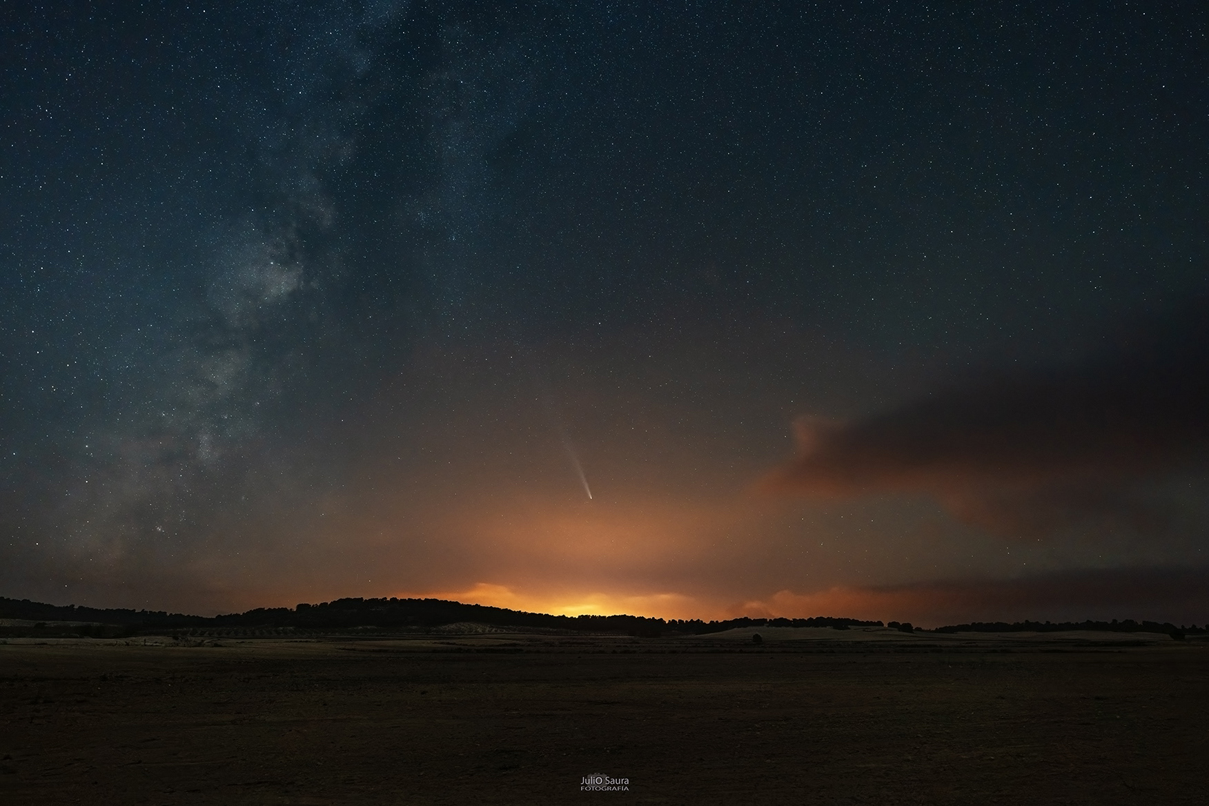 Cometa C2023 A3 Tsuchinshan-ATLAS