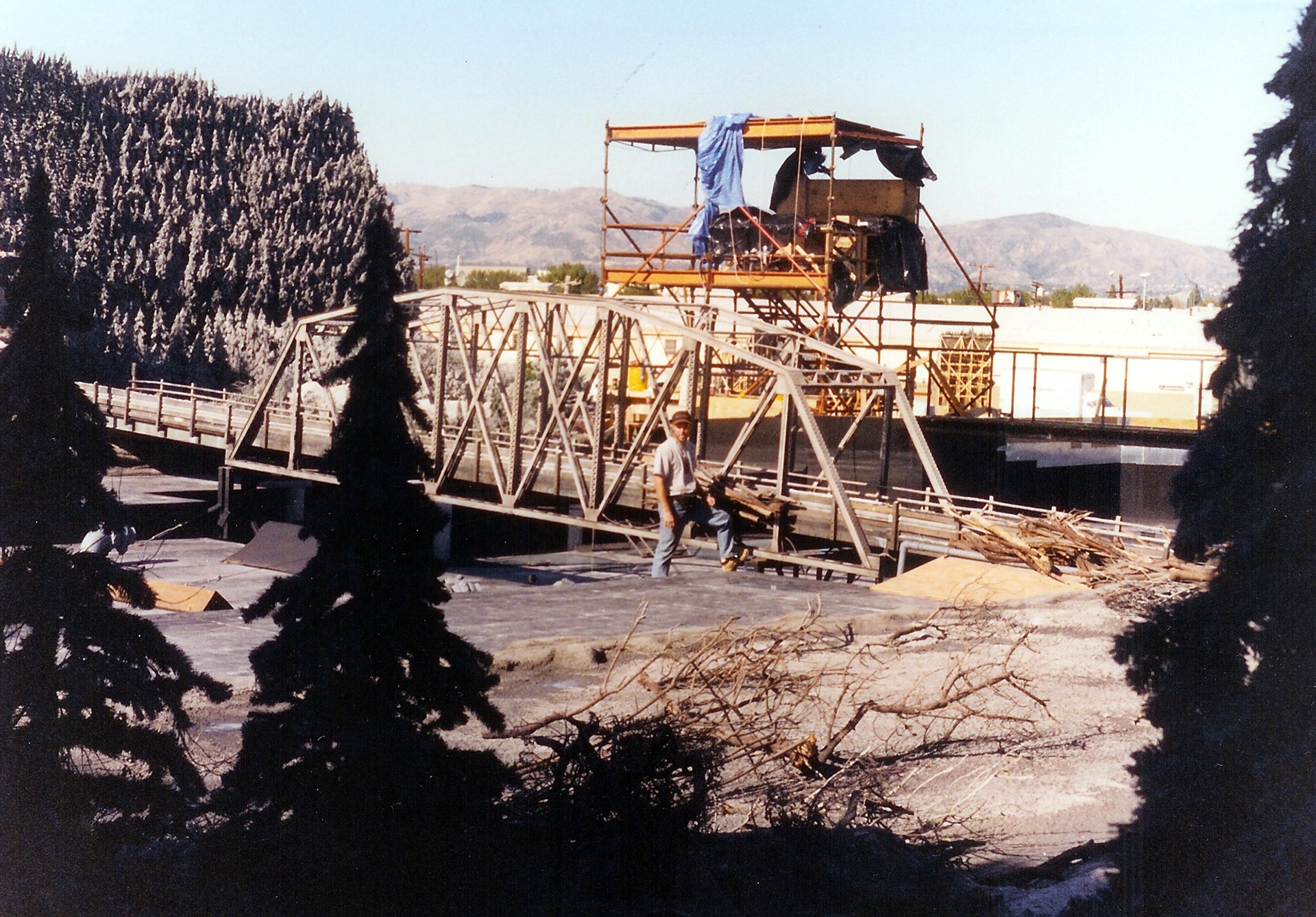 Dante's Peak 1/4 scale trestle bridge.