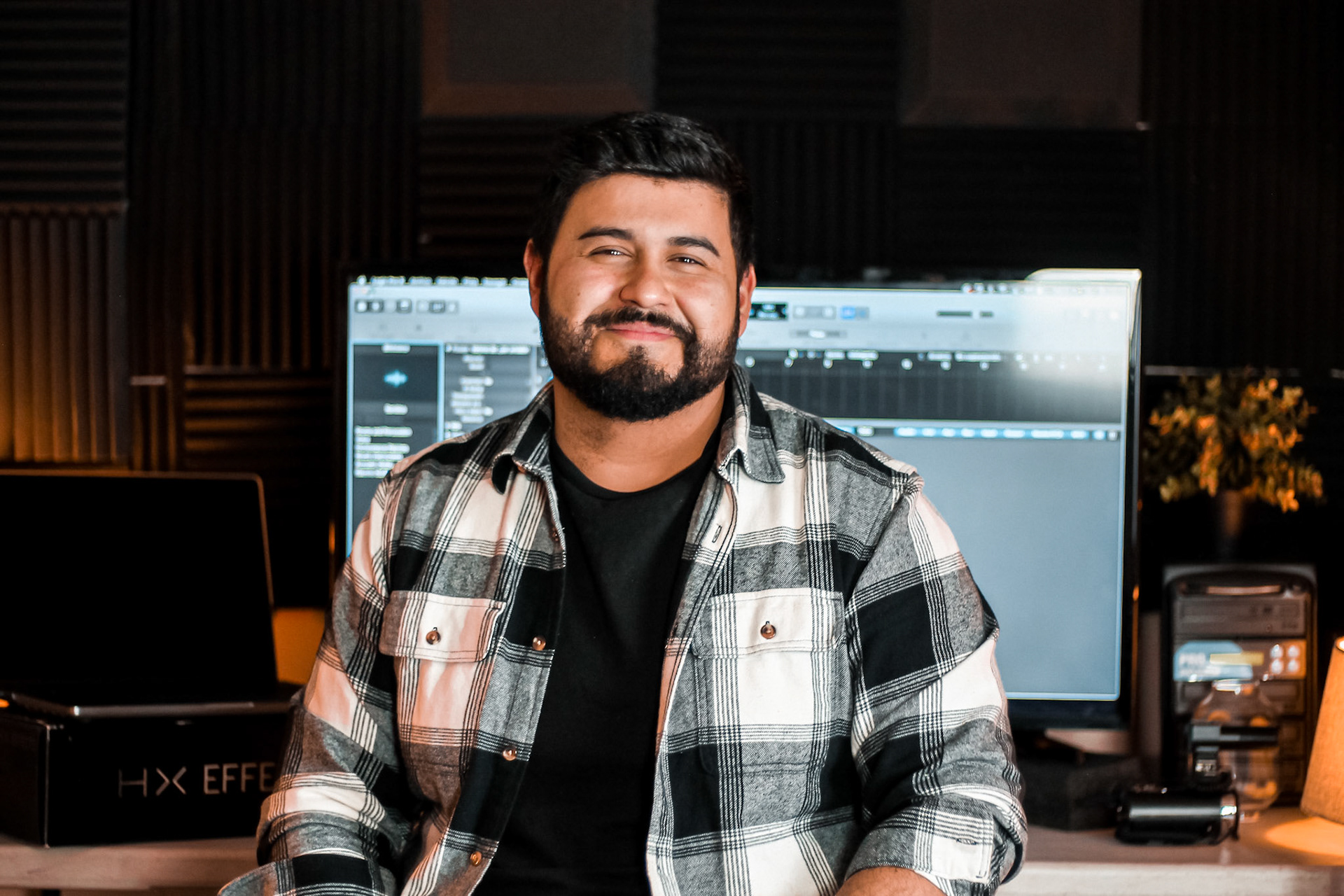 DE Studio Director