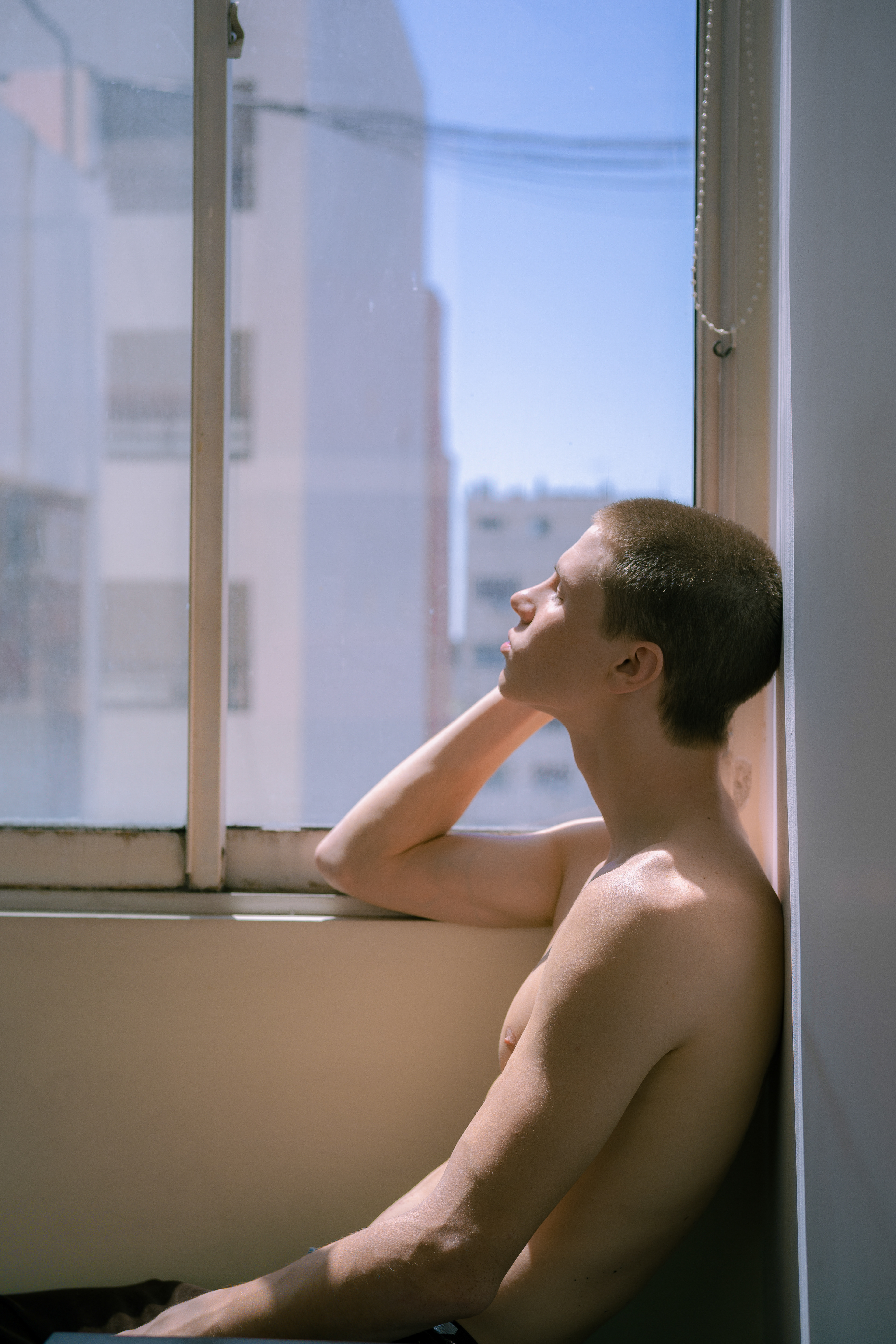 One Shot | Manuel Carbajal Llofrein | Agency Sun Models