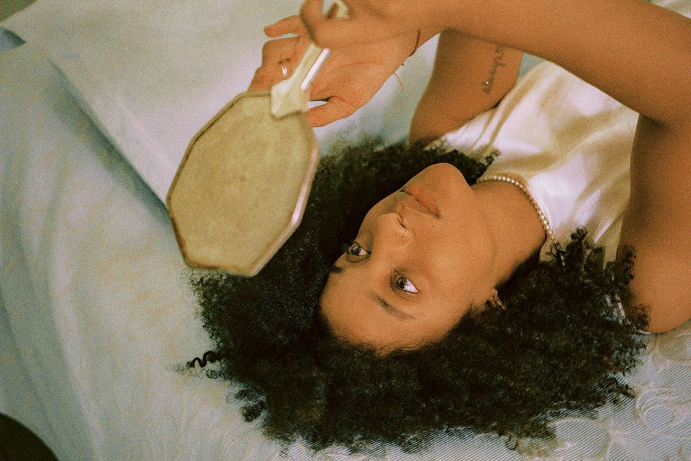 One Shot | Micaela Etcheverry