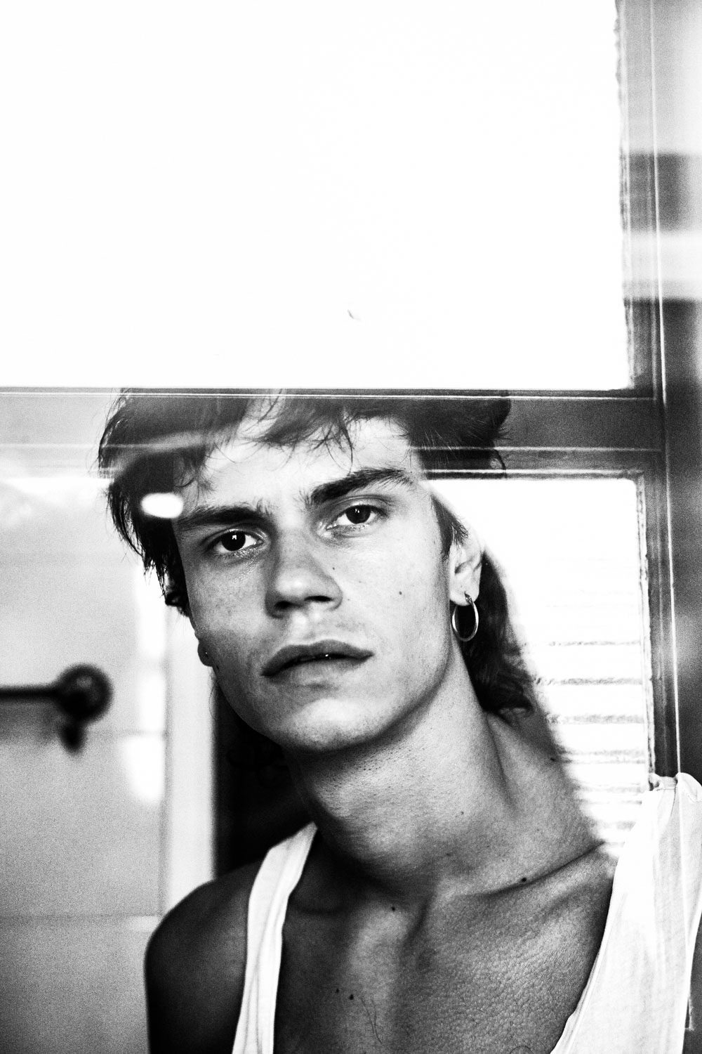 Sticks and Stones MOTHERSHIP| ROB Debar | Agency Crudo