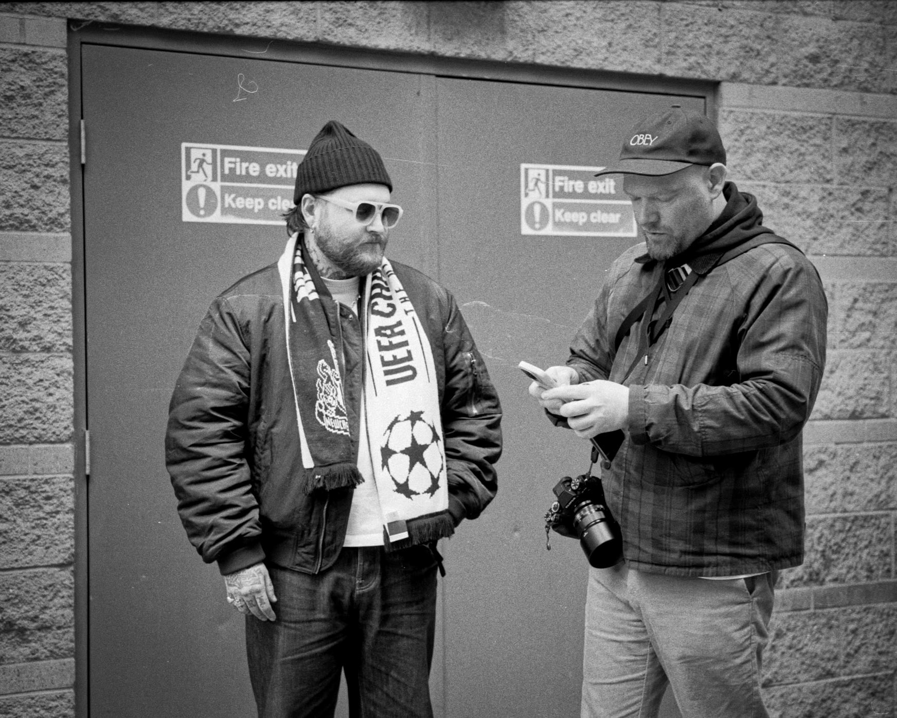 BTS —  Shooting street portraits with strangers  — Alex — Photo by Jase Henderson