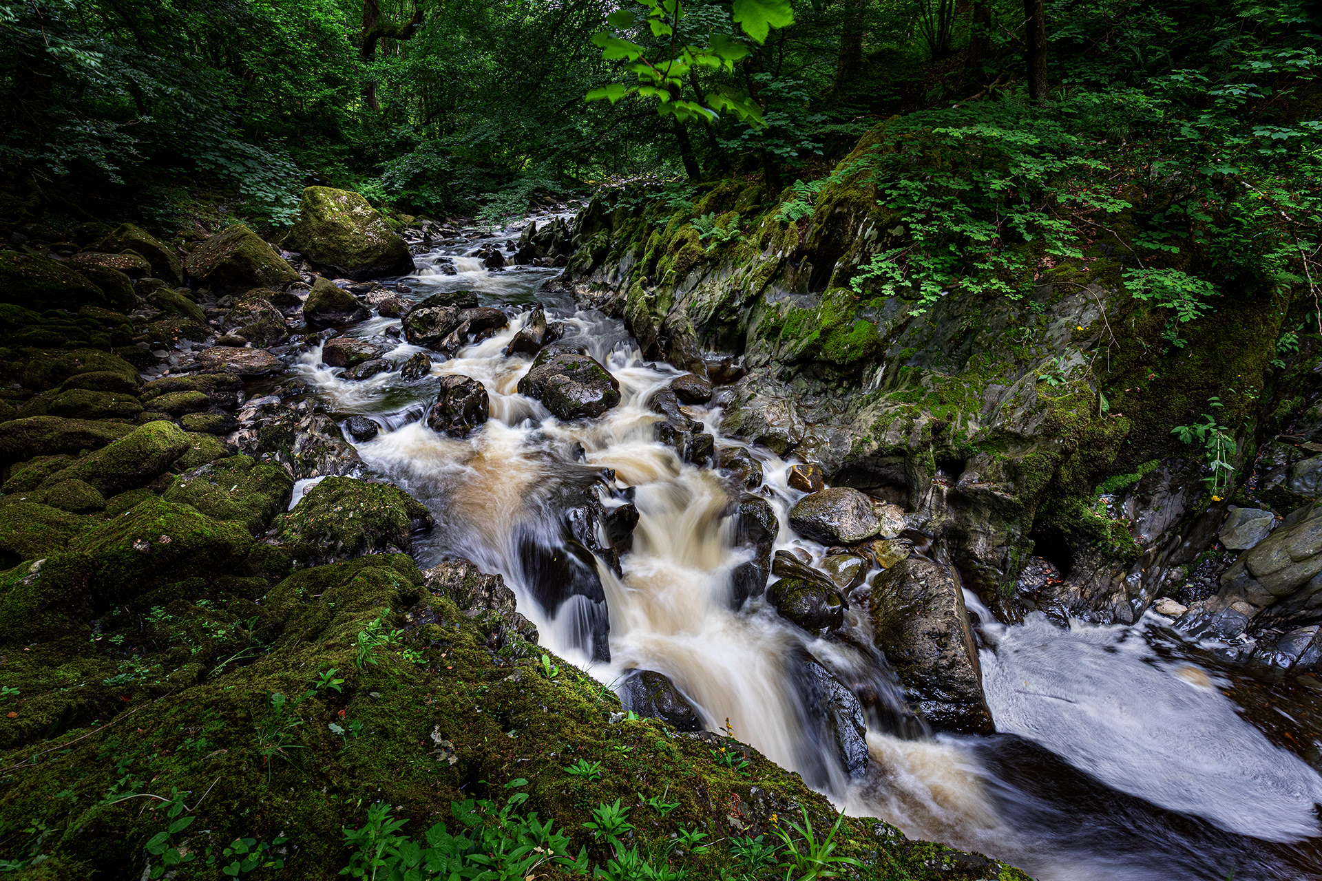 Rhaeadr 1
