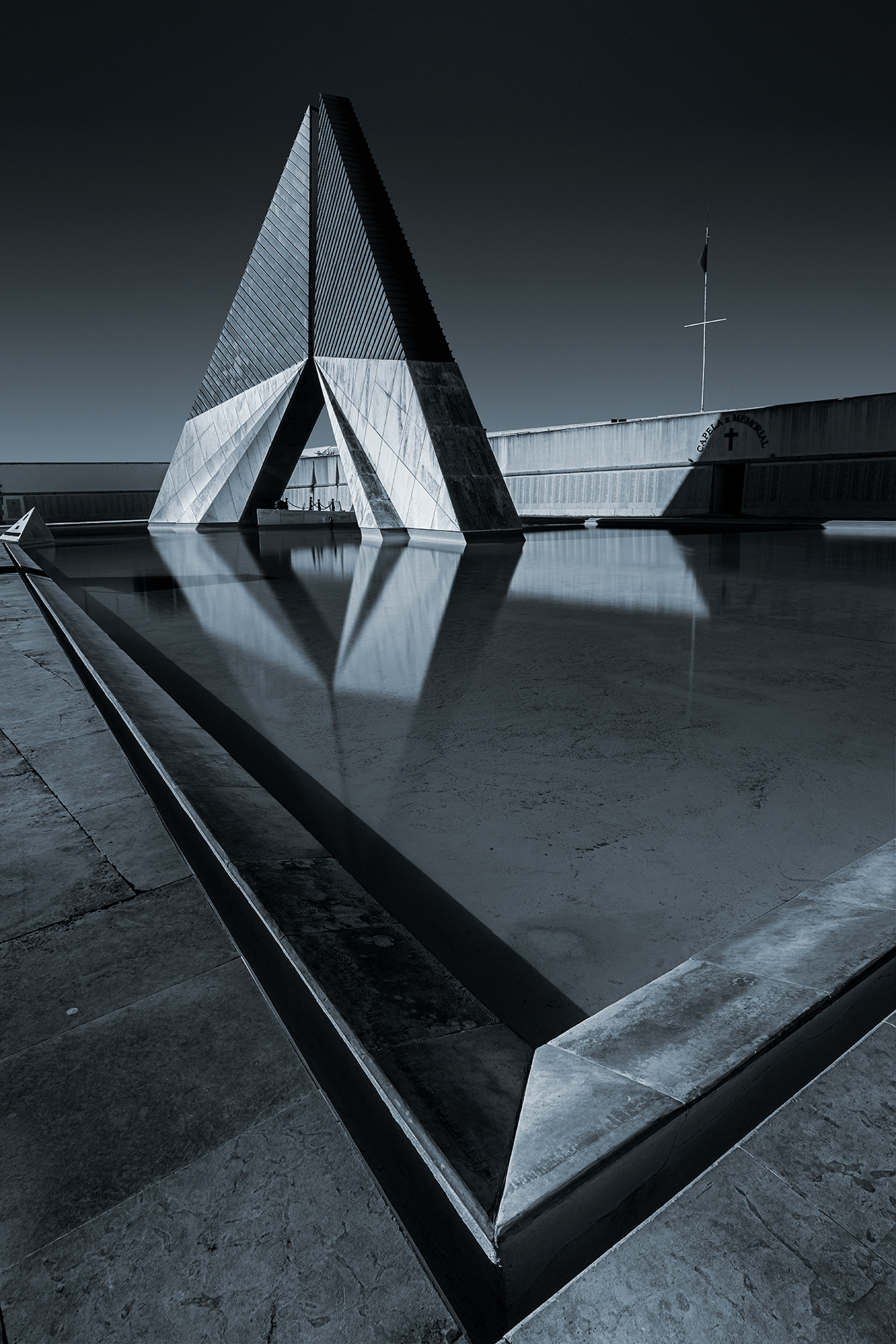 Monument to Combatants/Monumento aos Combatentes do Ultramar, Lisbon