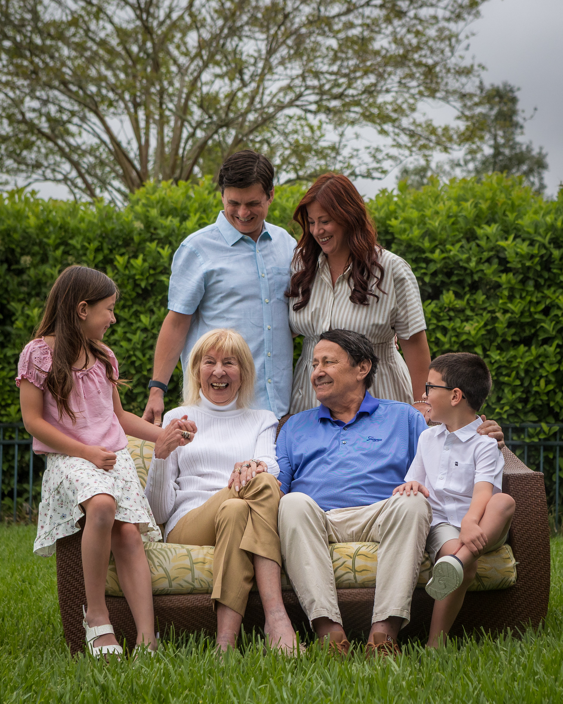 Extended family photography session in Ponte Vedra Beach with grandparents and grandchildren