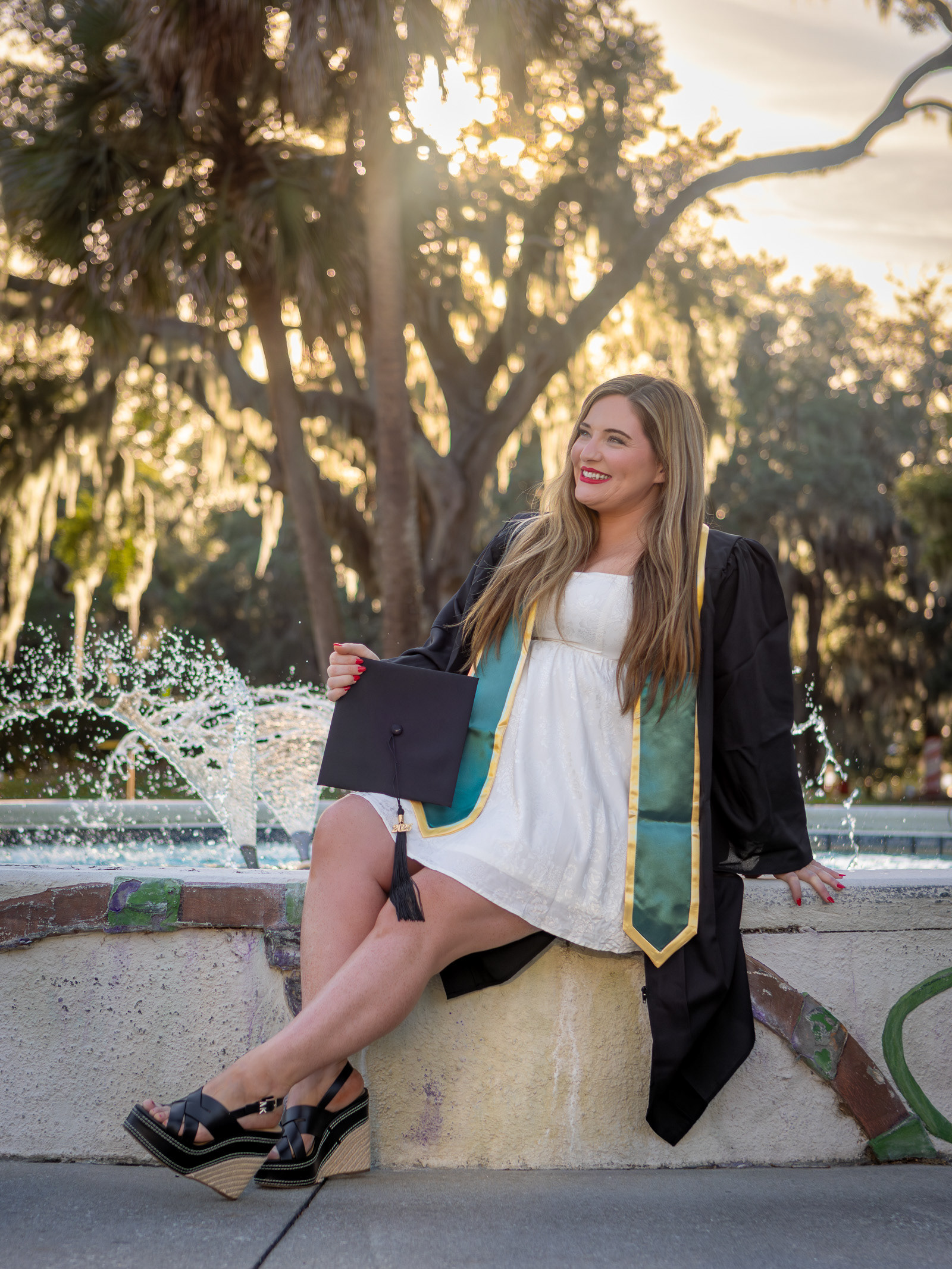 Jacksonville Senior and College Graduates Photographer 