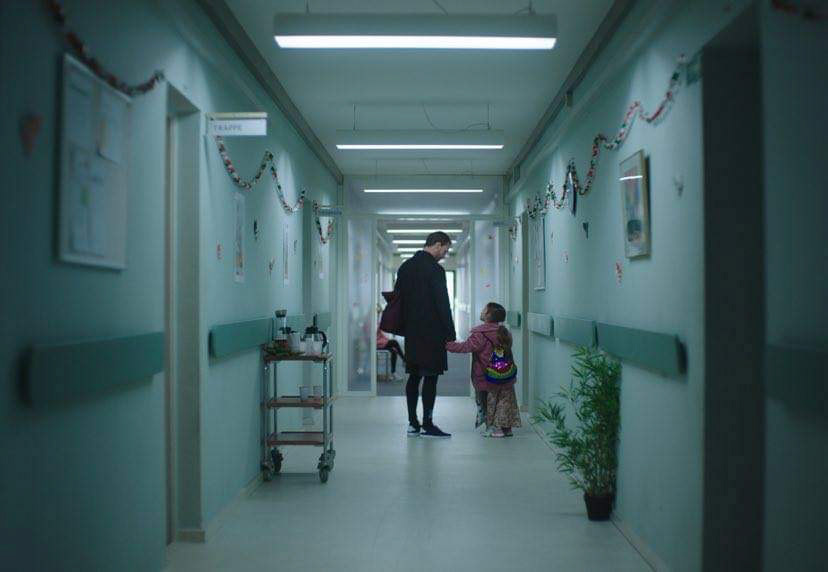 Mor, Hvorfor Græder Julemanden? (Directed by Marie-Louise Damgaard)