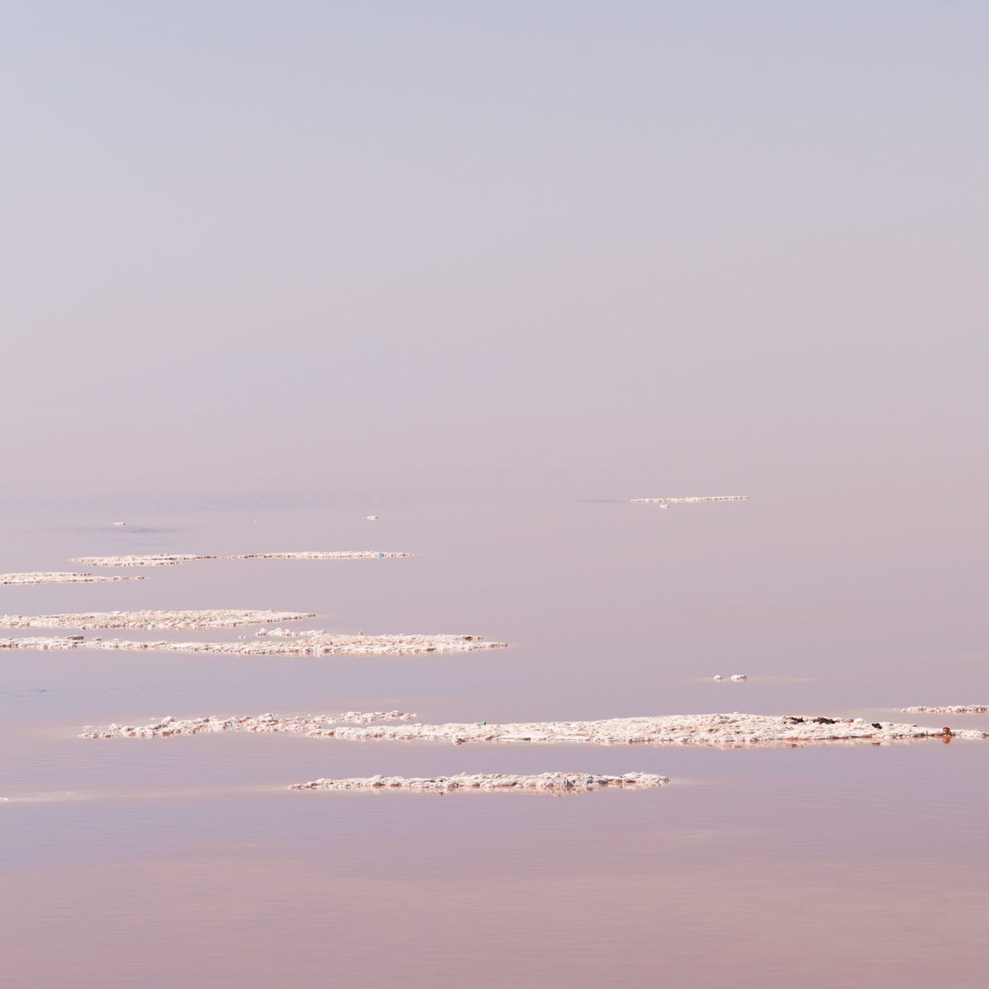 どこまでも続く塩湖(オールミイェ湖) Salt lake | Landscape of Silk-road in the various countries of Eurasian. Photographing place: Ohrumiyeh lake, Tabrīz / تبریز , IRAN 37°52'N, 45°73'E