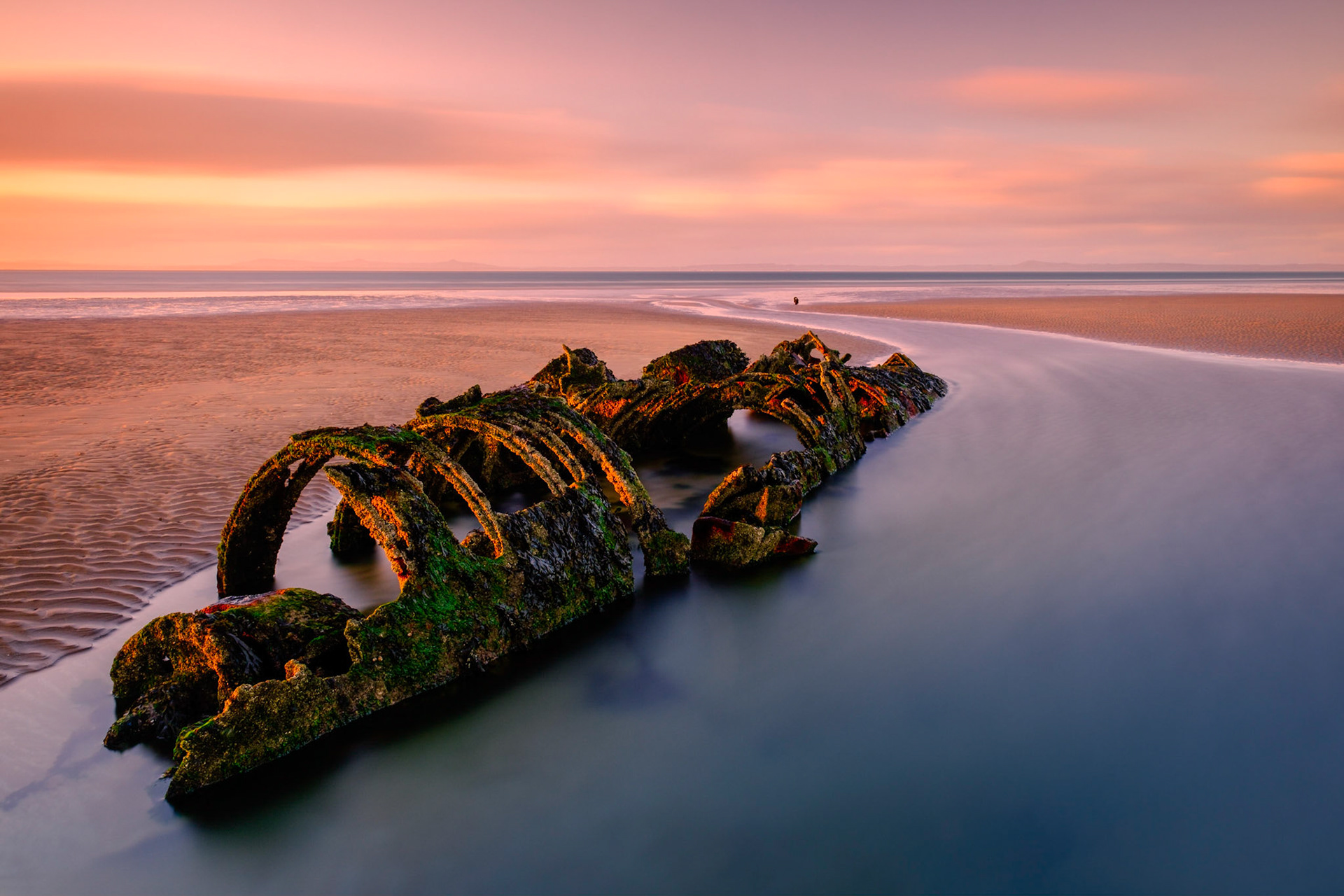 ABERLADY MINI SUBMARINE WRECK