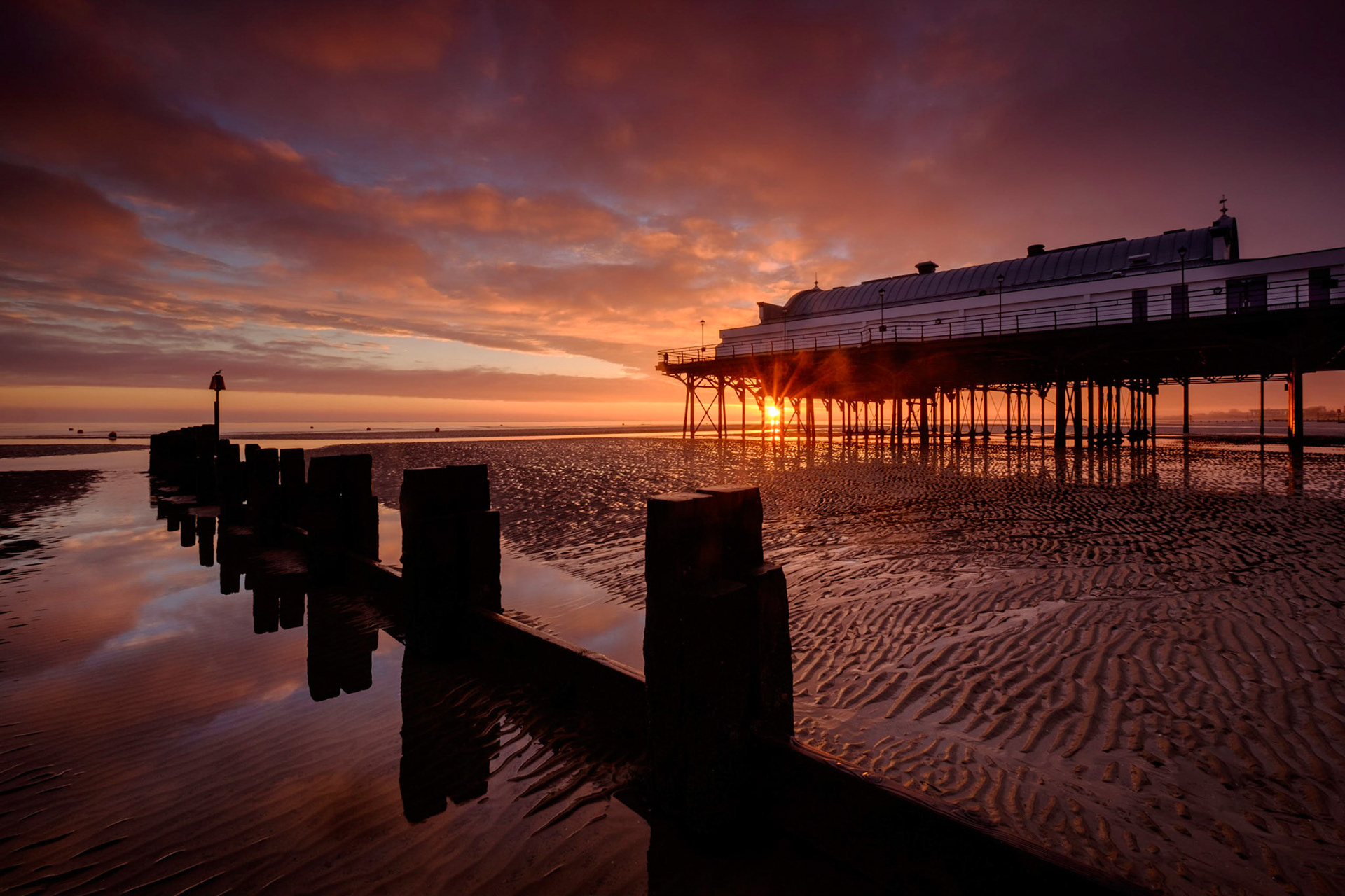 CLEETHORPES PIER