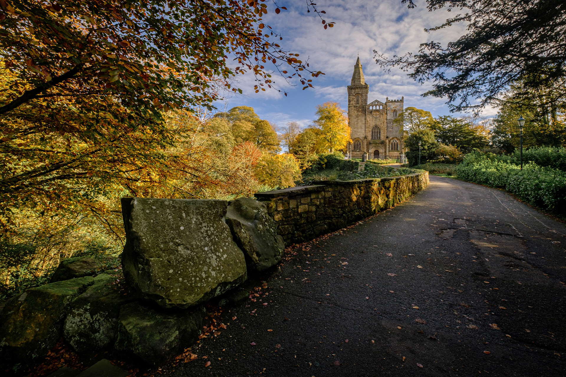 DUNFERMLINE ABBEY