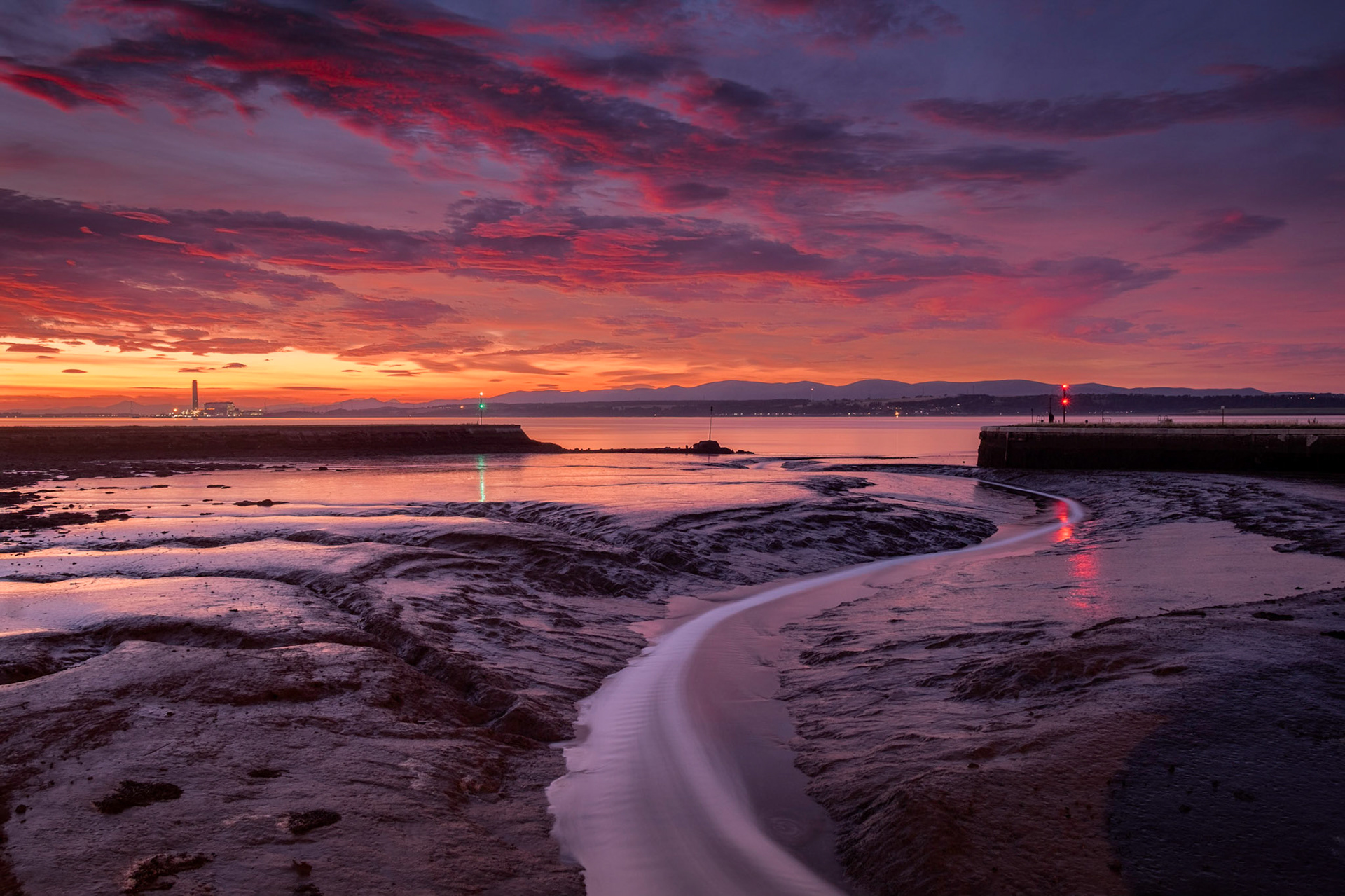 BO'NESS HARBOUR