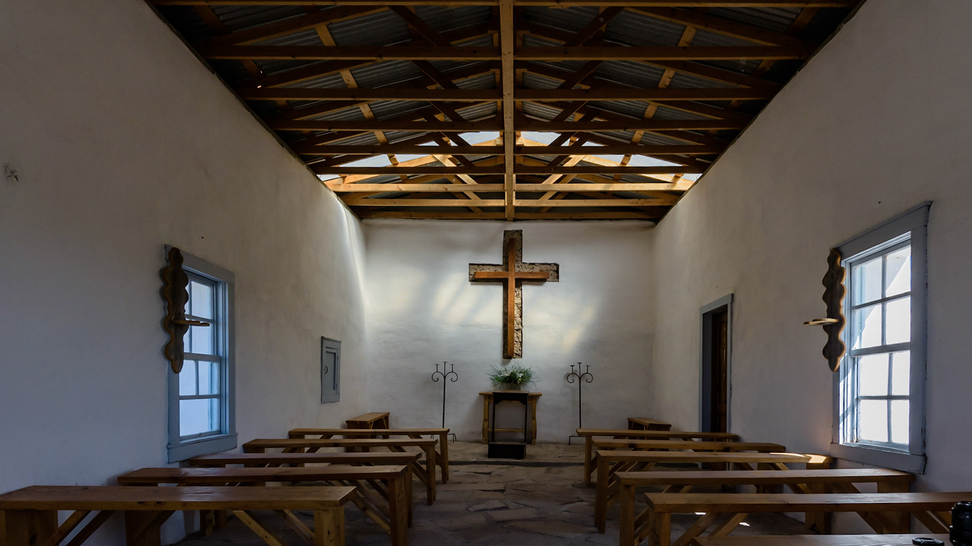 Location:: Calera TX