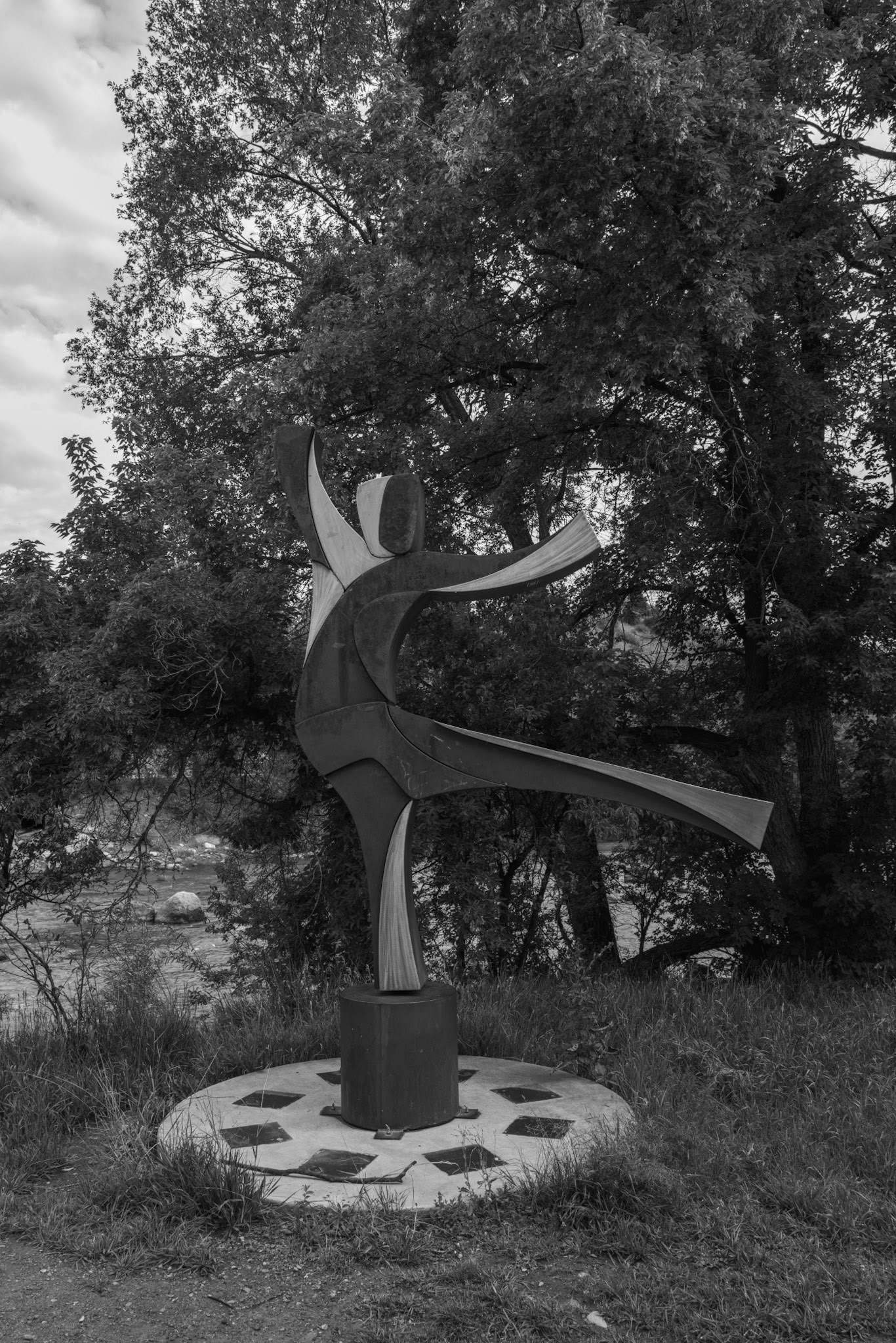 Round trip walk of the entire Animas River Trail in Durango, CO. I started early morning at the northern trailhead, Oxbow Park and Preserve, and walked south until reaching the end at Dallabetta Park. It took me about 3 hours to walk the 8.3 miles to the end before turning around to head back to Oxbow Park.