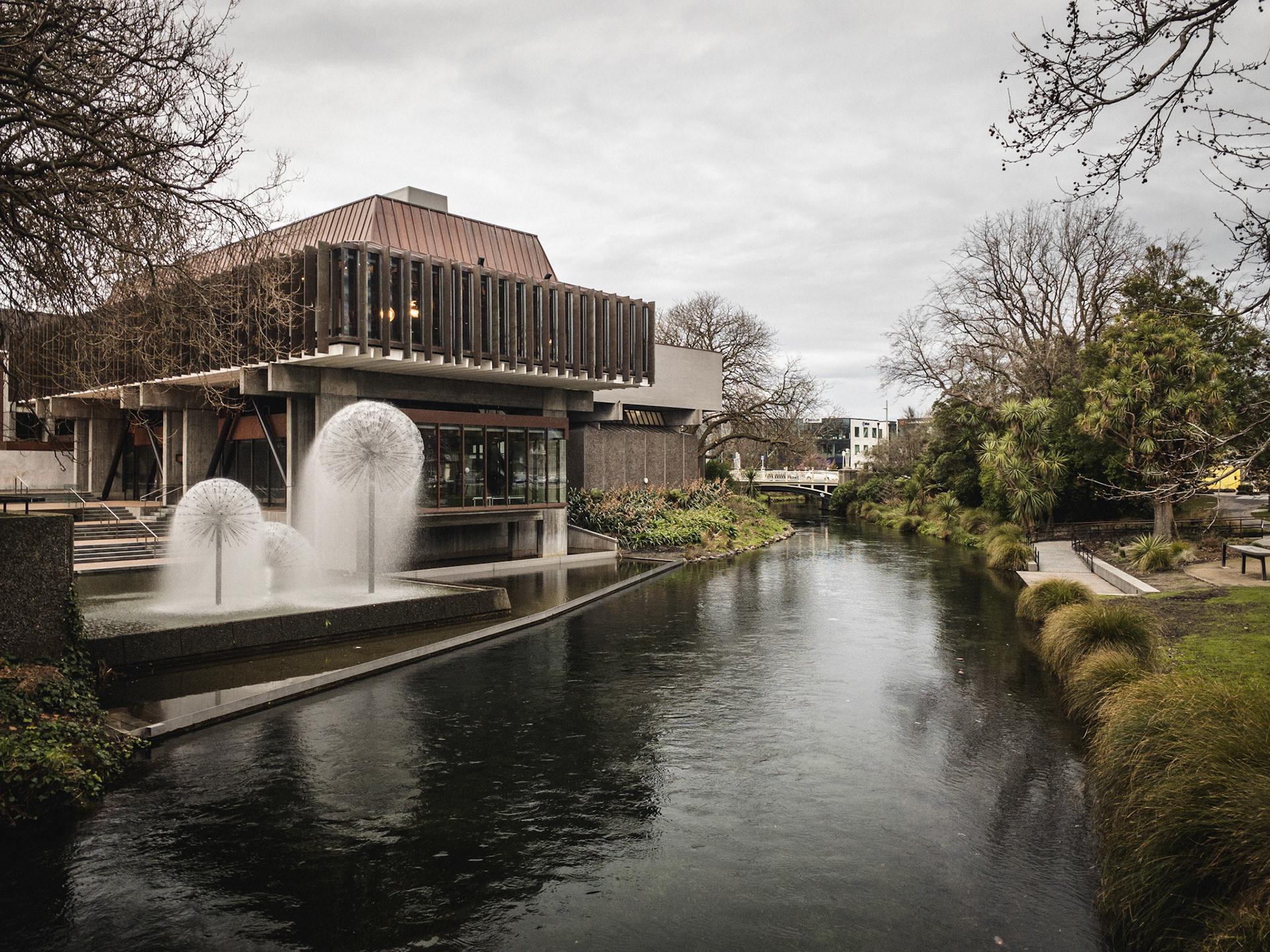 A fountain next to the Avon River in Christchurch