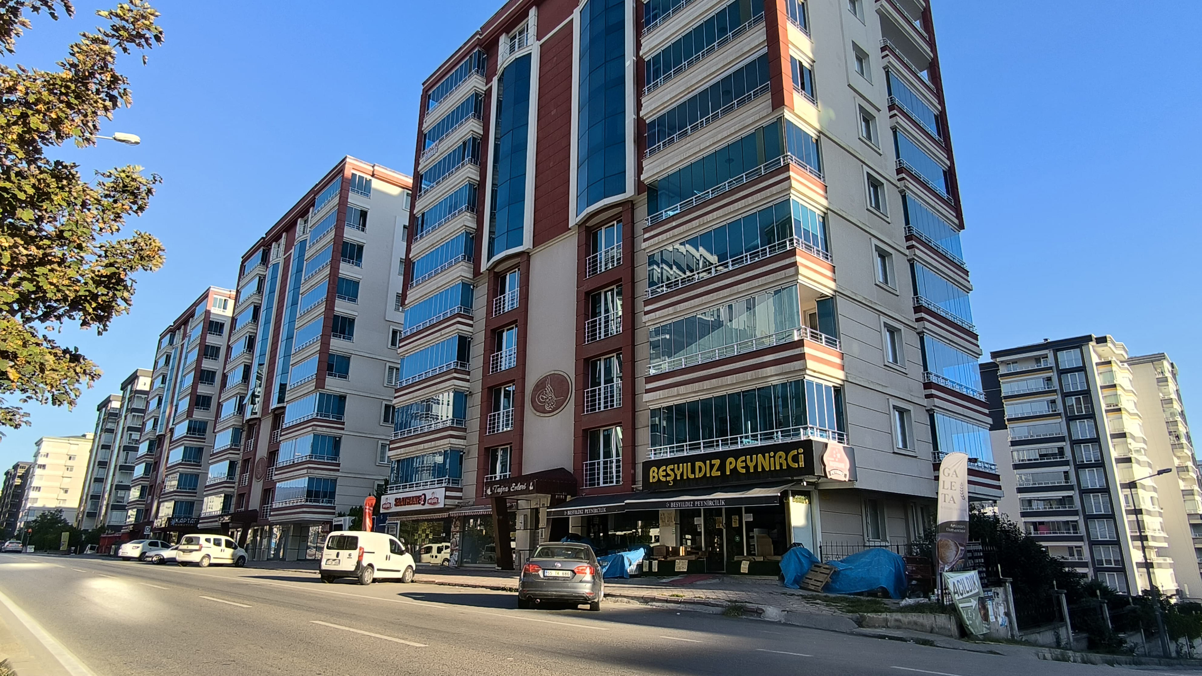 Tuğra Evleri