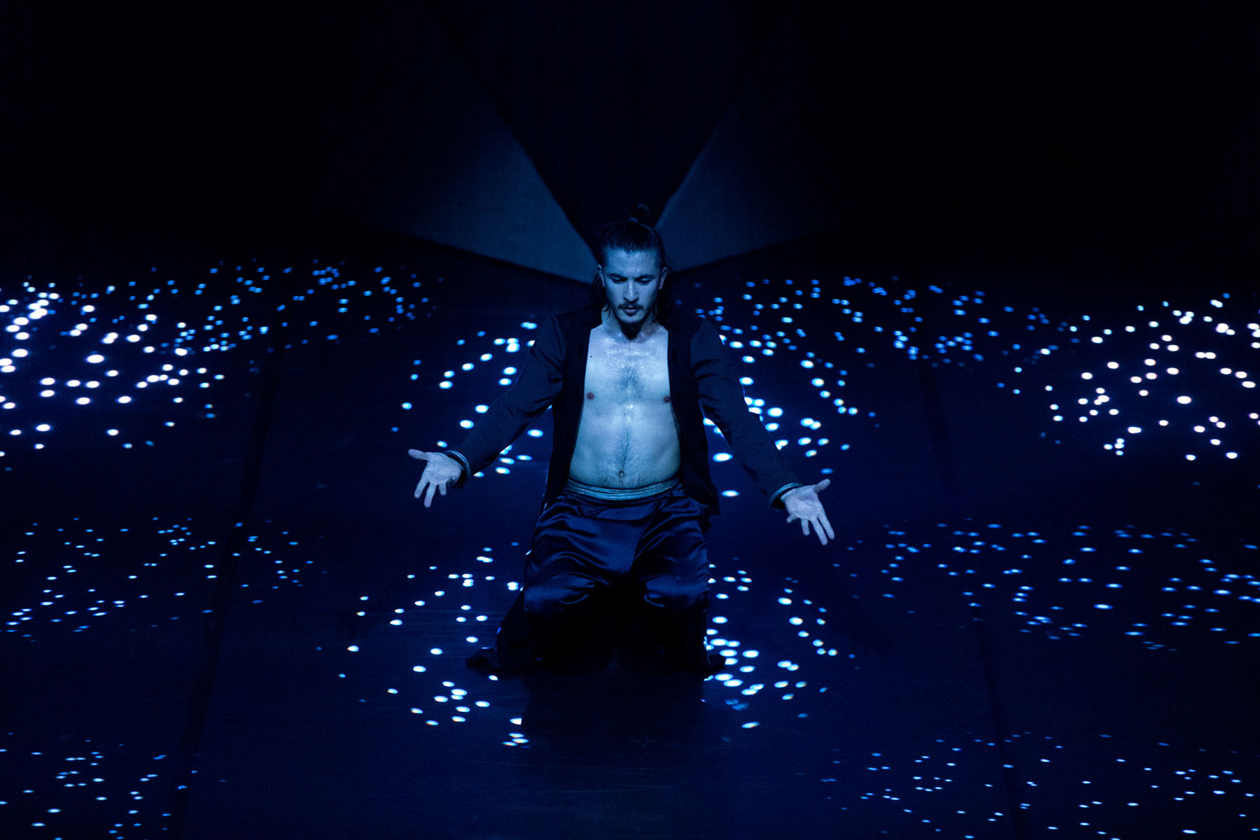 re.show