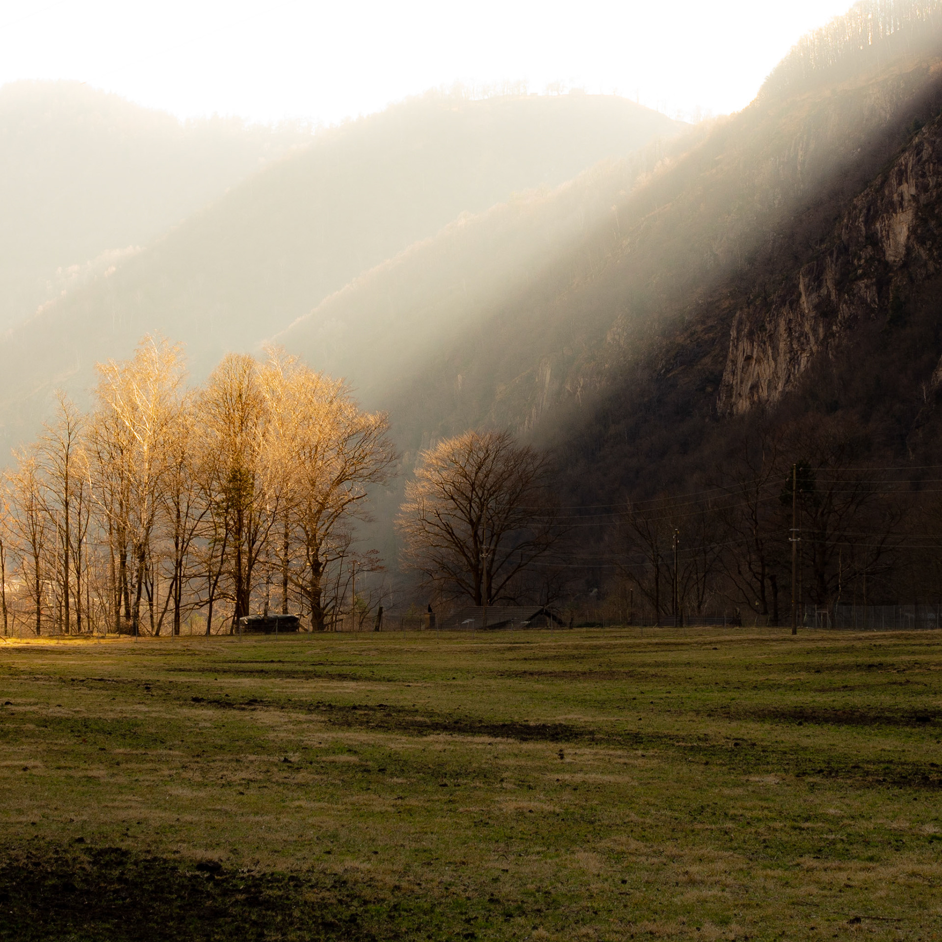 Last rays of sun on the valley floor