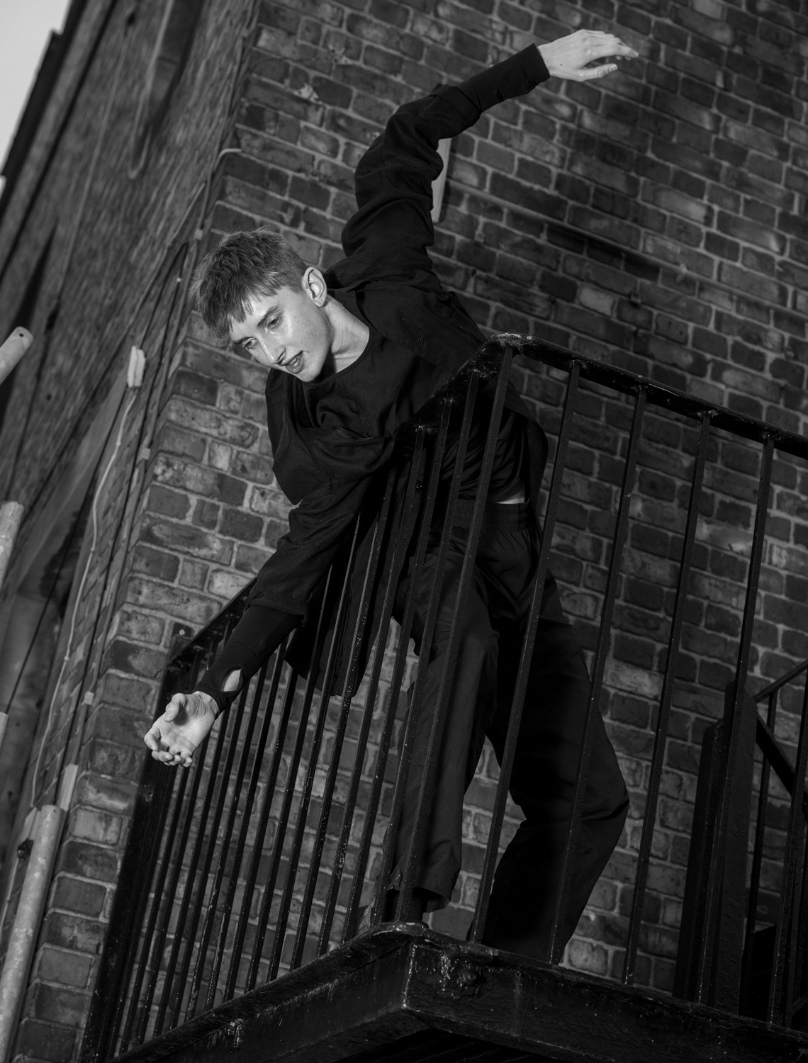 Tom Sutton, Mbro Centre Square