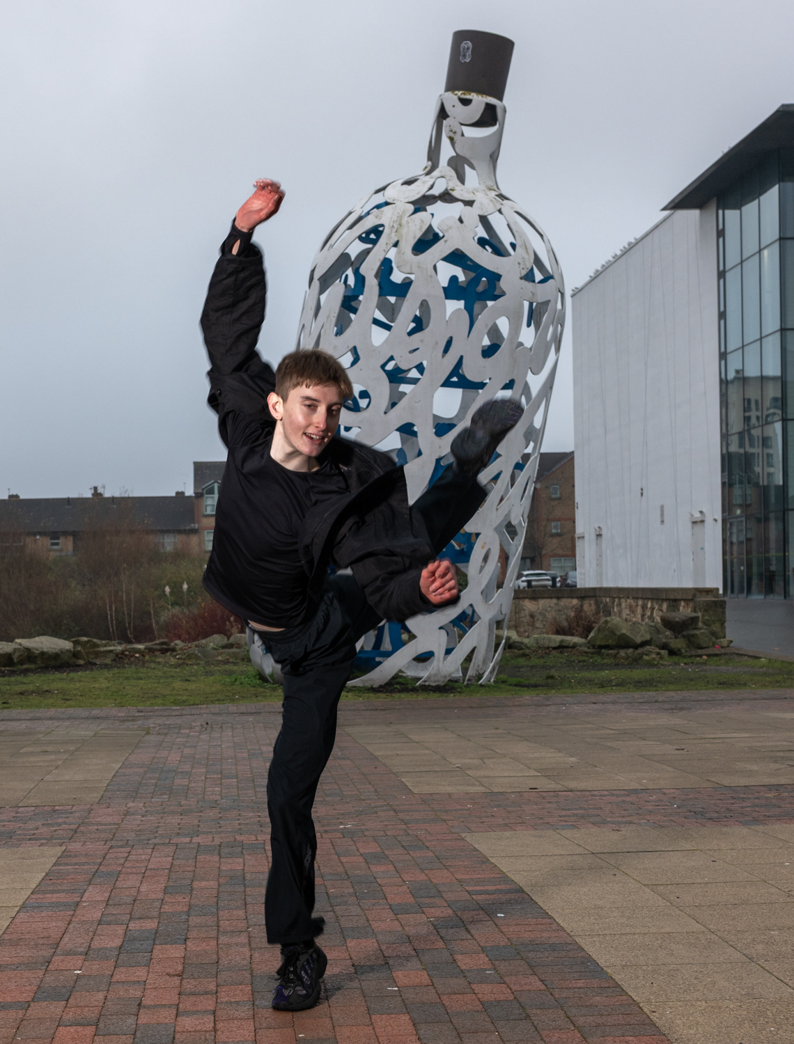 Tom Sutton, Mbro Centre Square