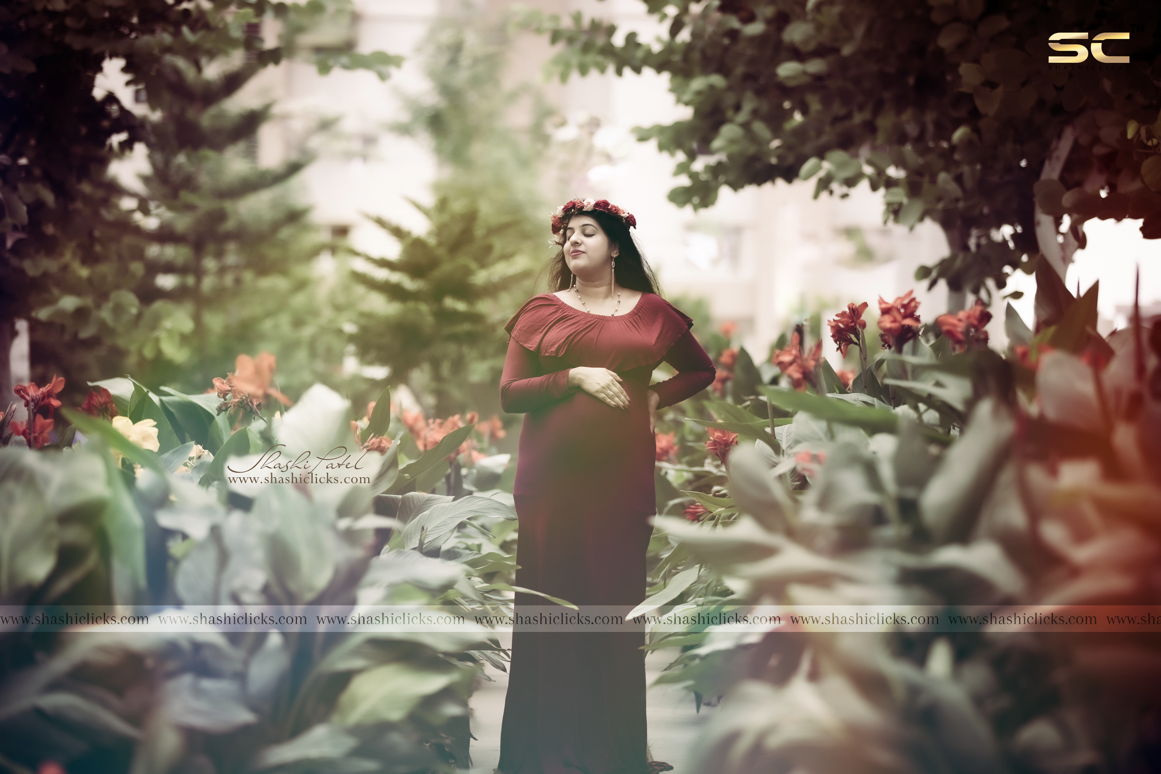 Radhika Vivek Maternity Photoshoot