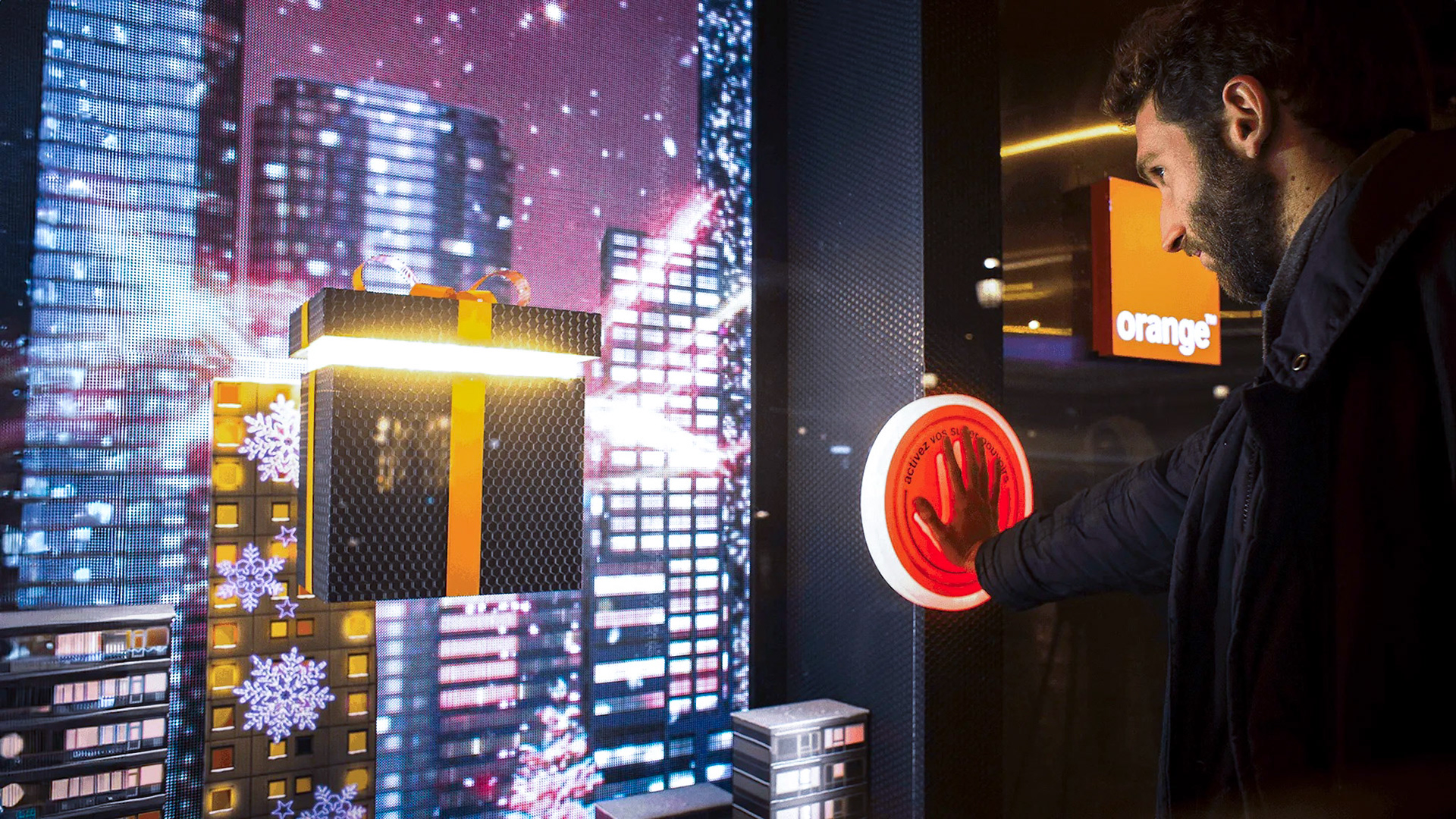 Orange - Super Pouvoirs - Paris