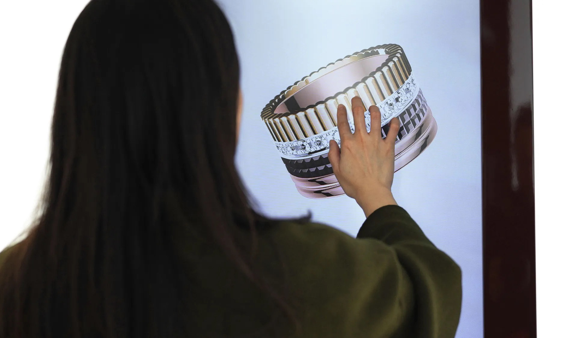 Boucheron - Virtual Try-On - 20th anniversary