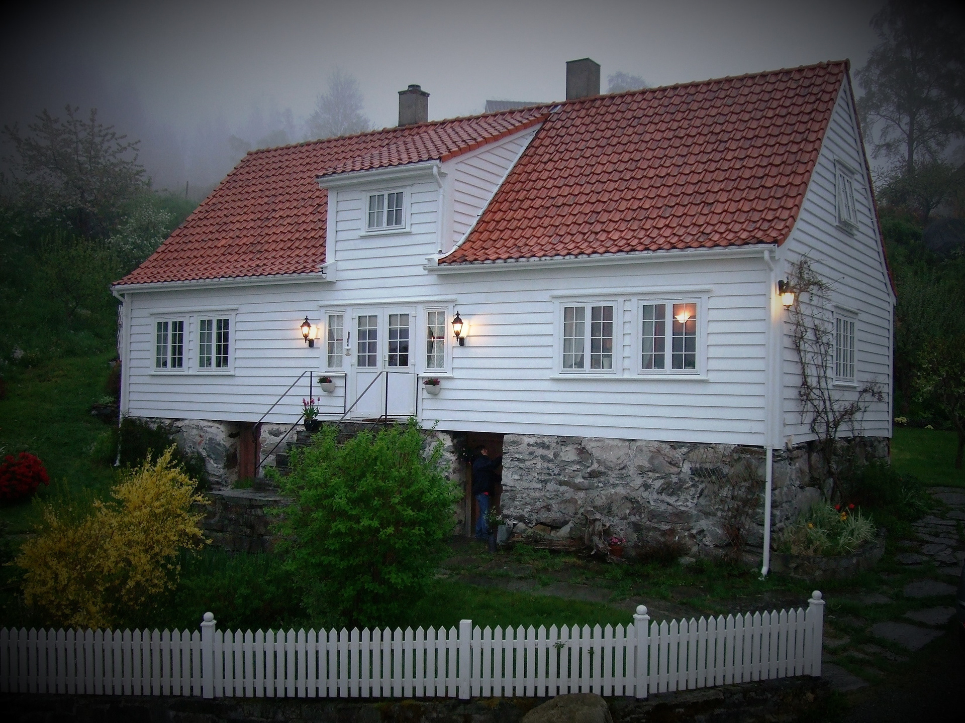 Det eldste huset på Fatland, hovudhuset på hovudbruket, frå før 1850.