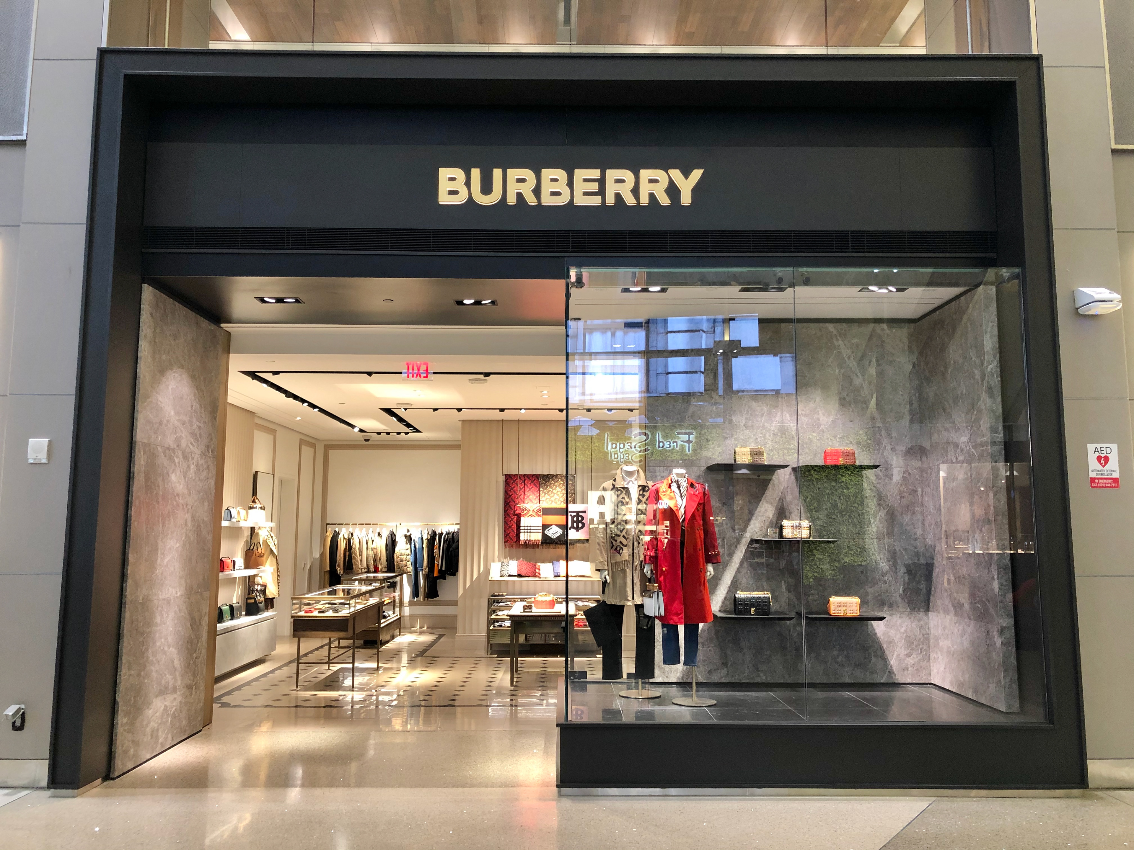 Burberry lax discount