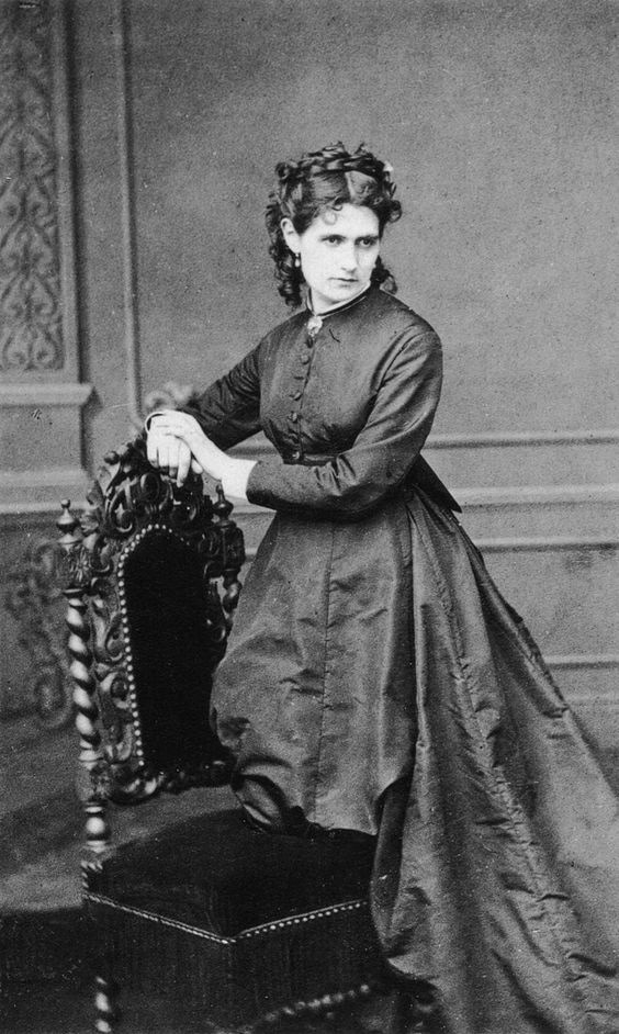 Berthe Morisot (1872)