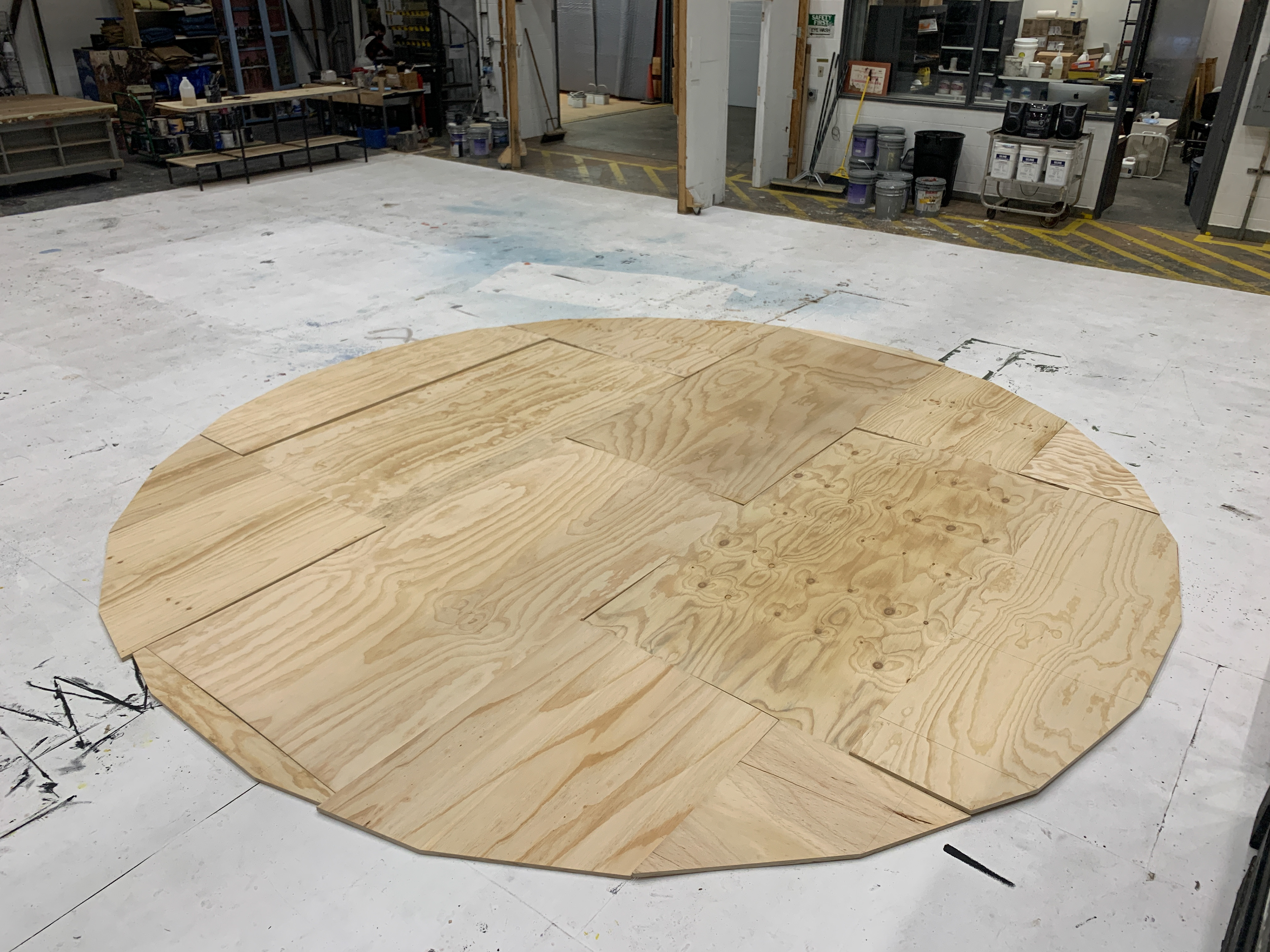 Dry fitting the lids of the inner deck.