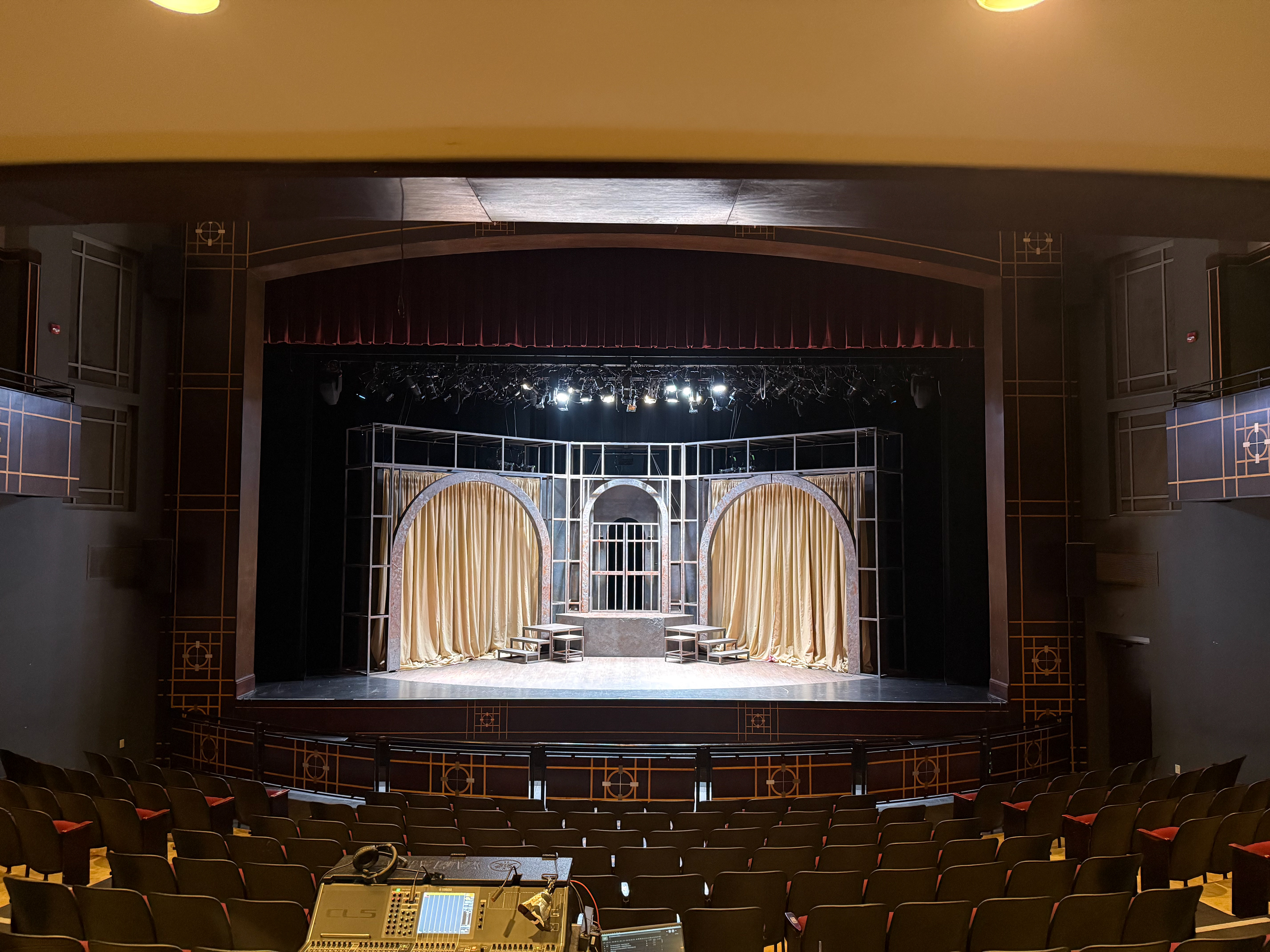 A Midsummer Night's Dream @ The Wortham Theatre