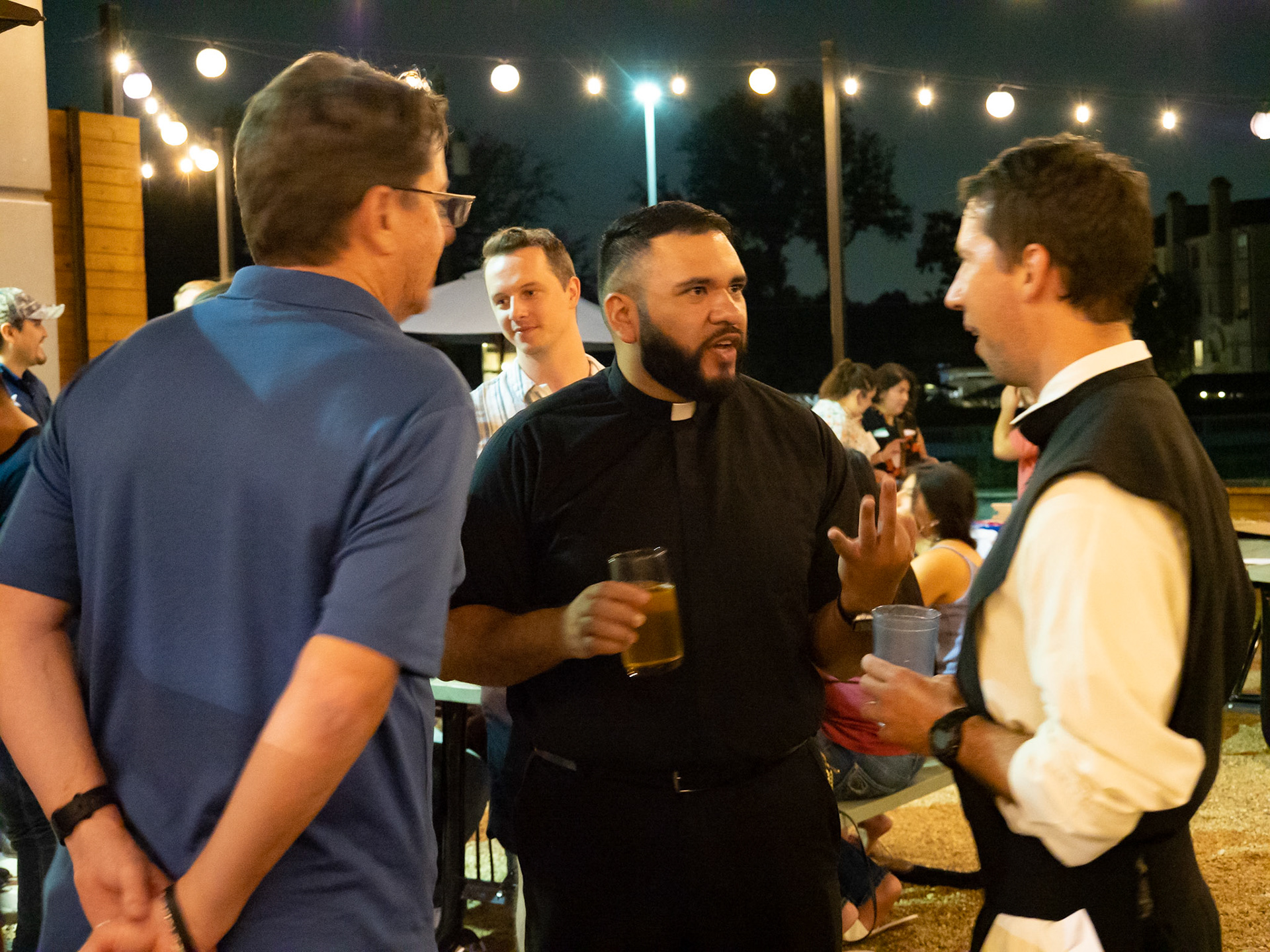 2022-09-FaithFitness-WhiterockAlehouse-BishopBurns