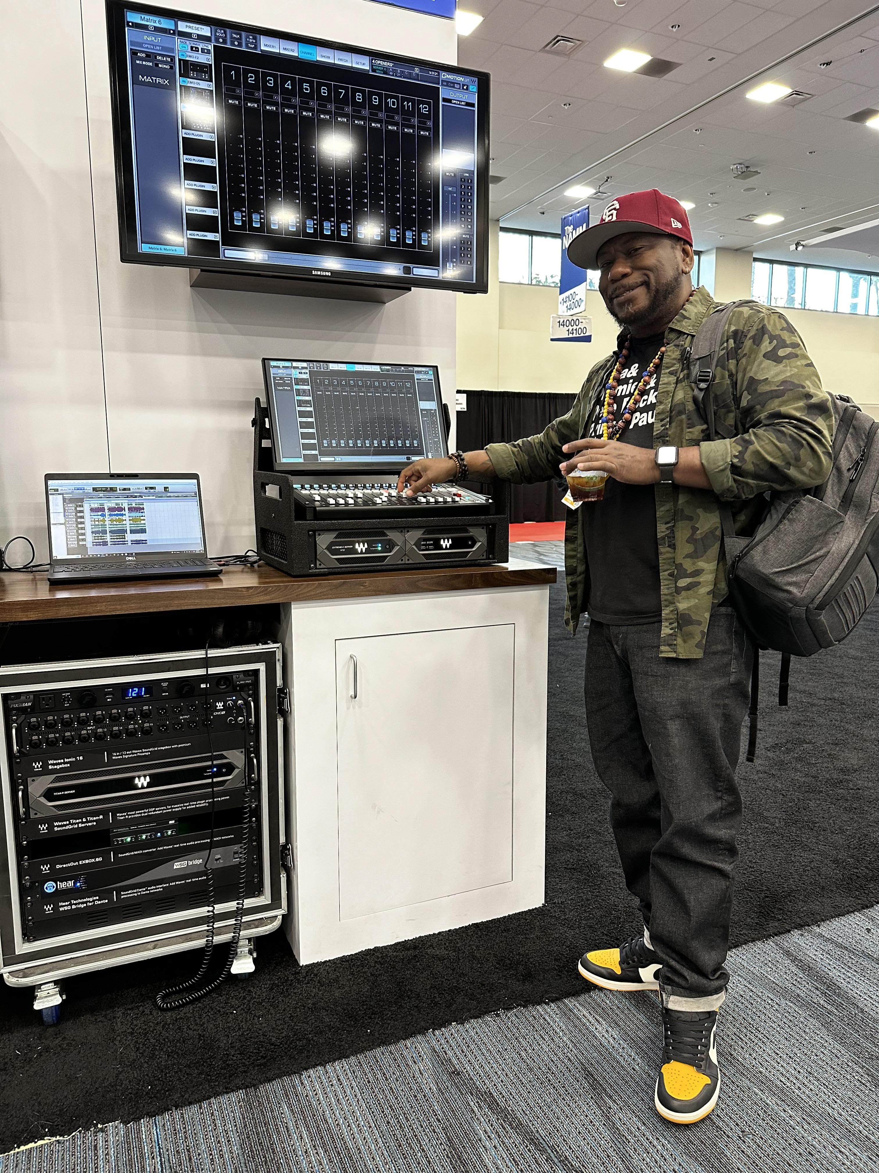 inkOne hanging out with that drink.