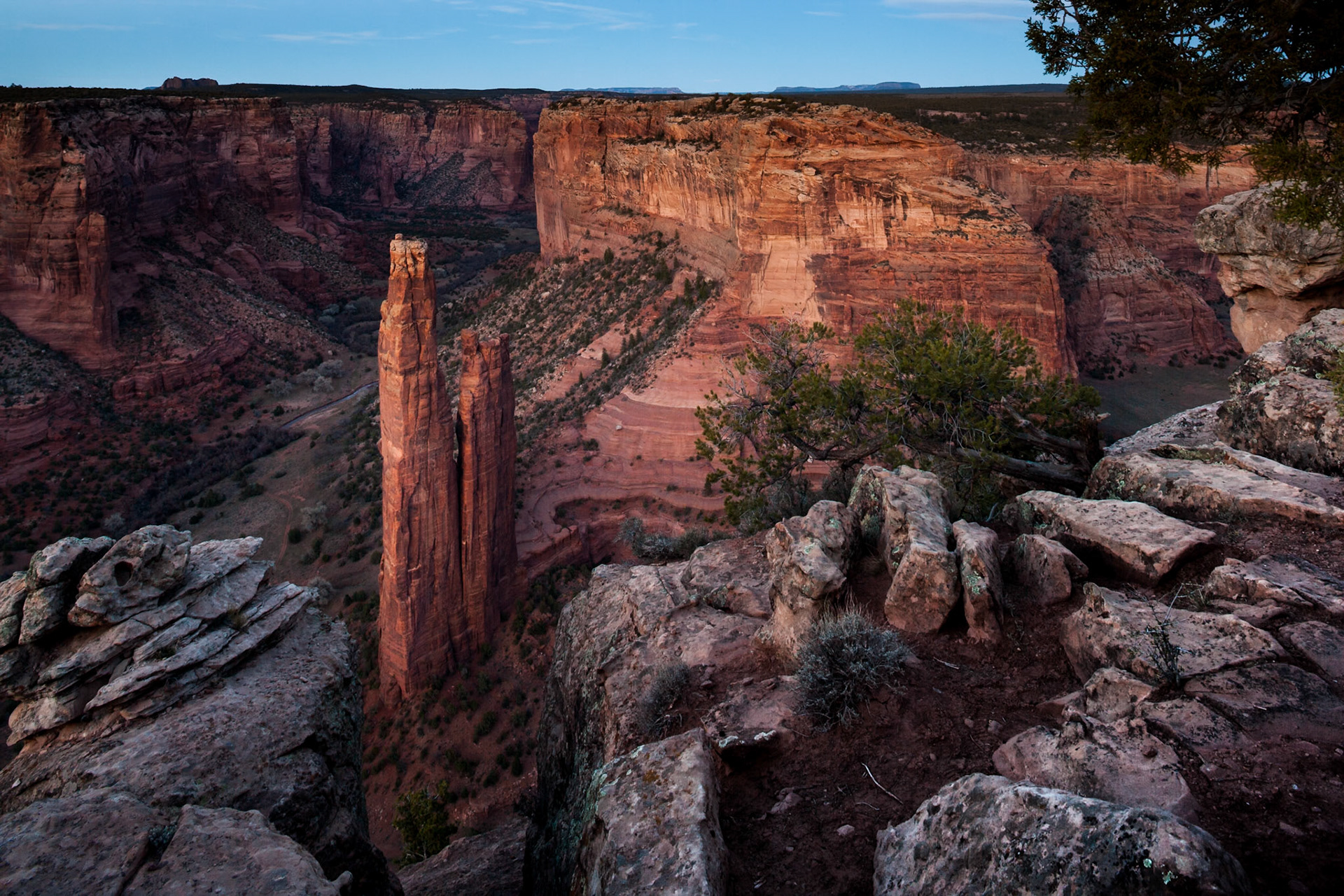 Sunset at Canyon de Chelley, Spider Rock Overlook, Arizona, USA