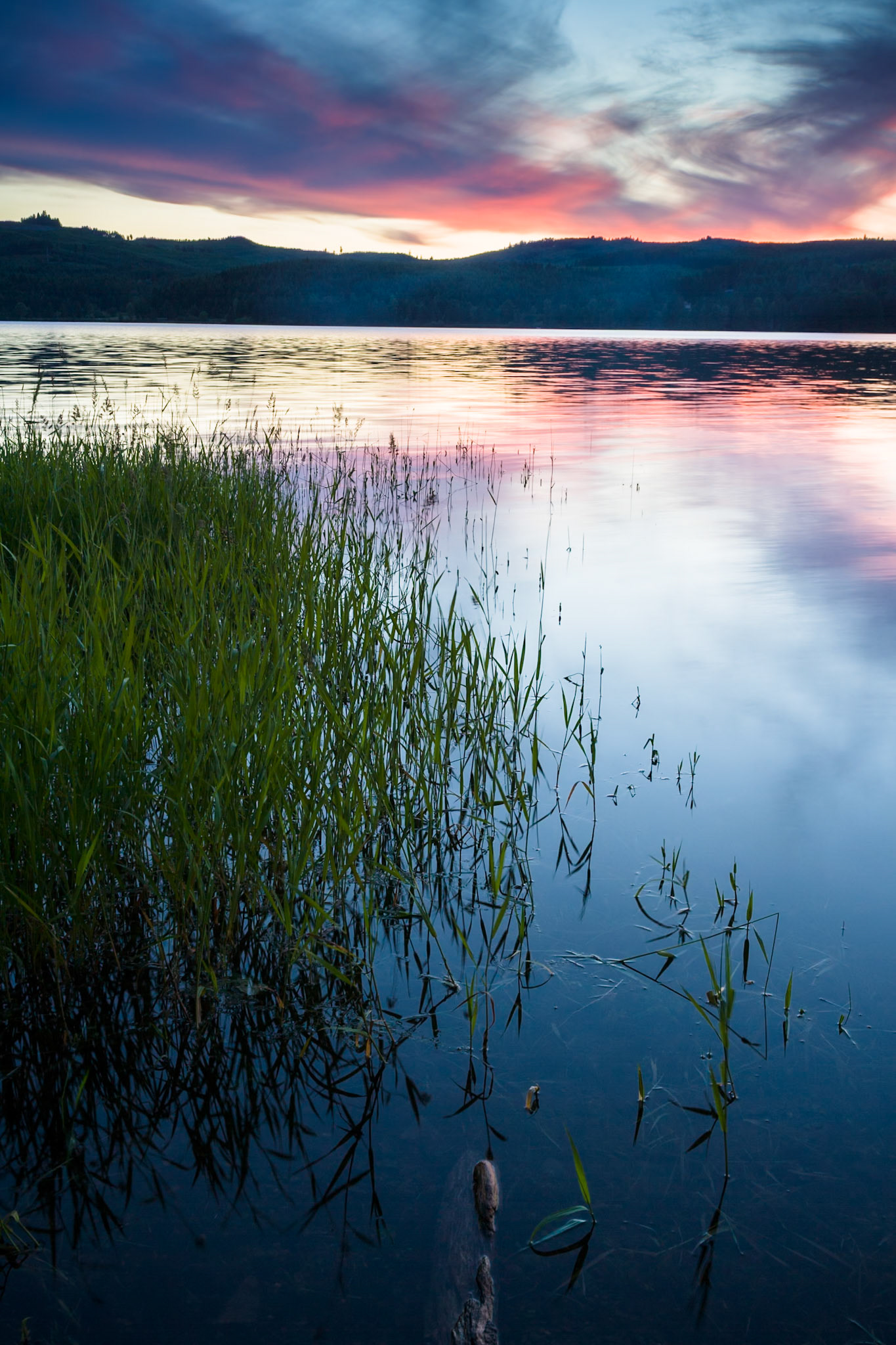 Sunset at Cottage Grove Lake, OR, USA