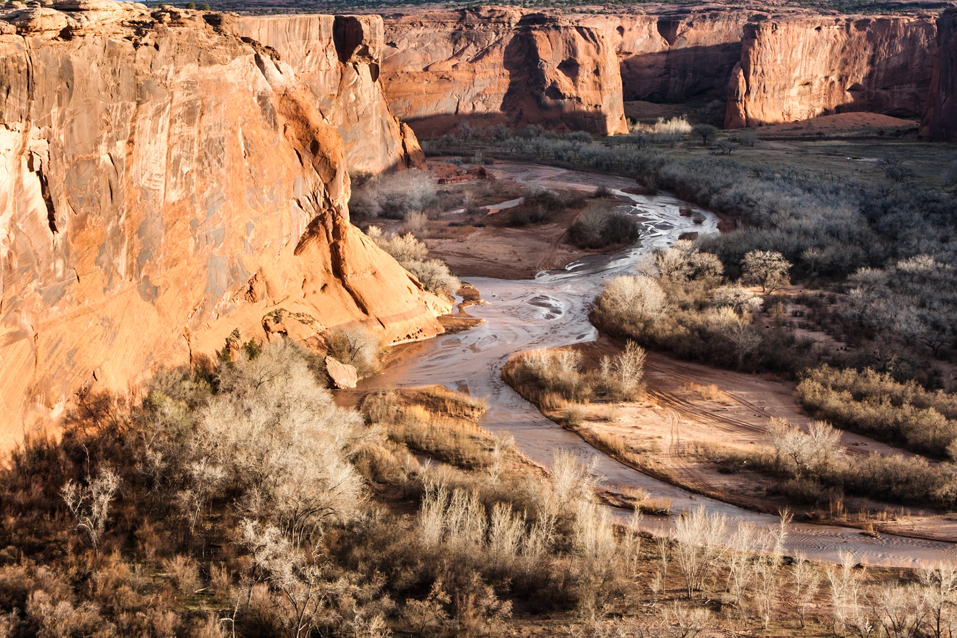 Sunrise at Canyon de Chelley, Tsegi Overlook, Arizona, USA