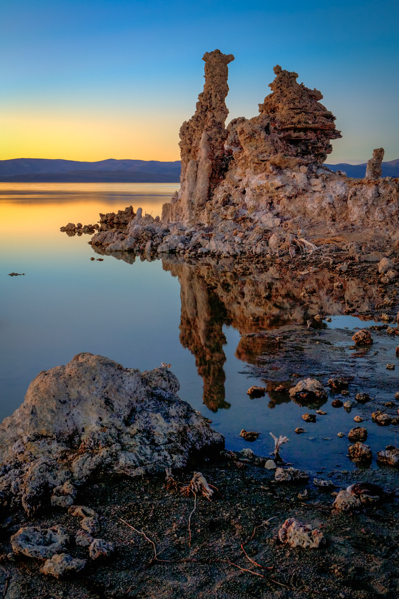 Tufas at sunset at Mono Lake, California, USA