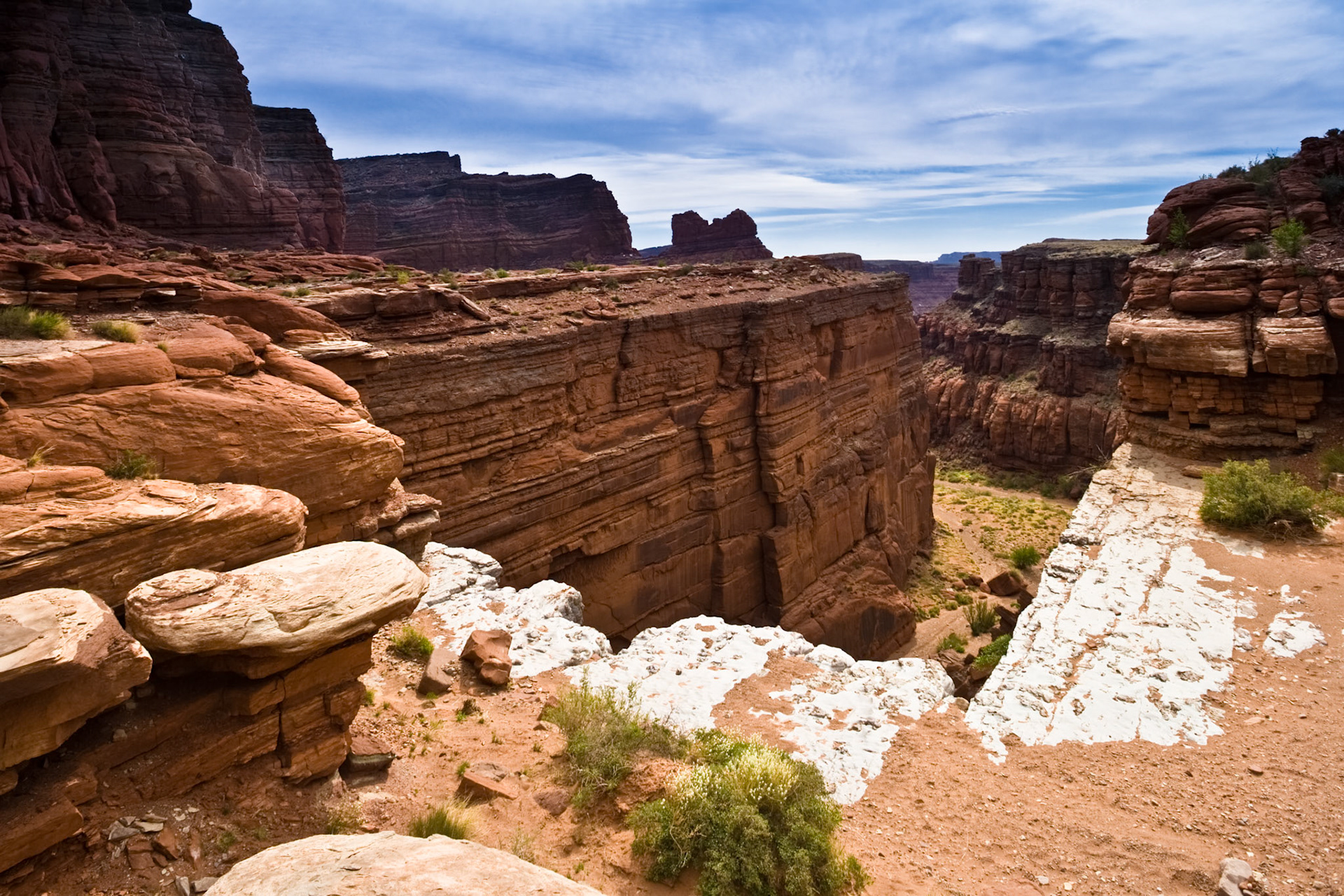 Scenery at Shafer Trail at Canyonsland, Utah, USA