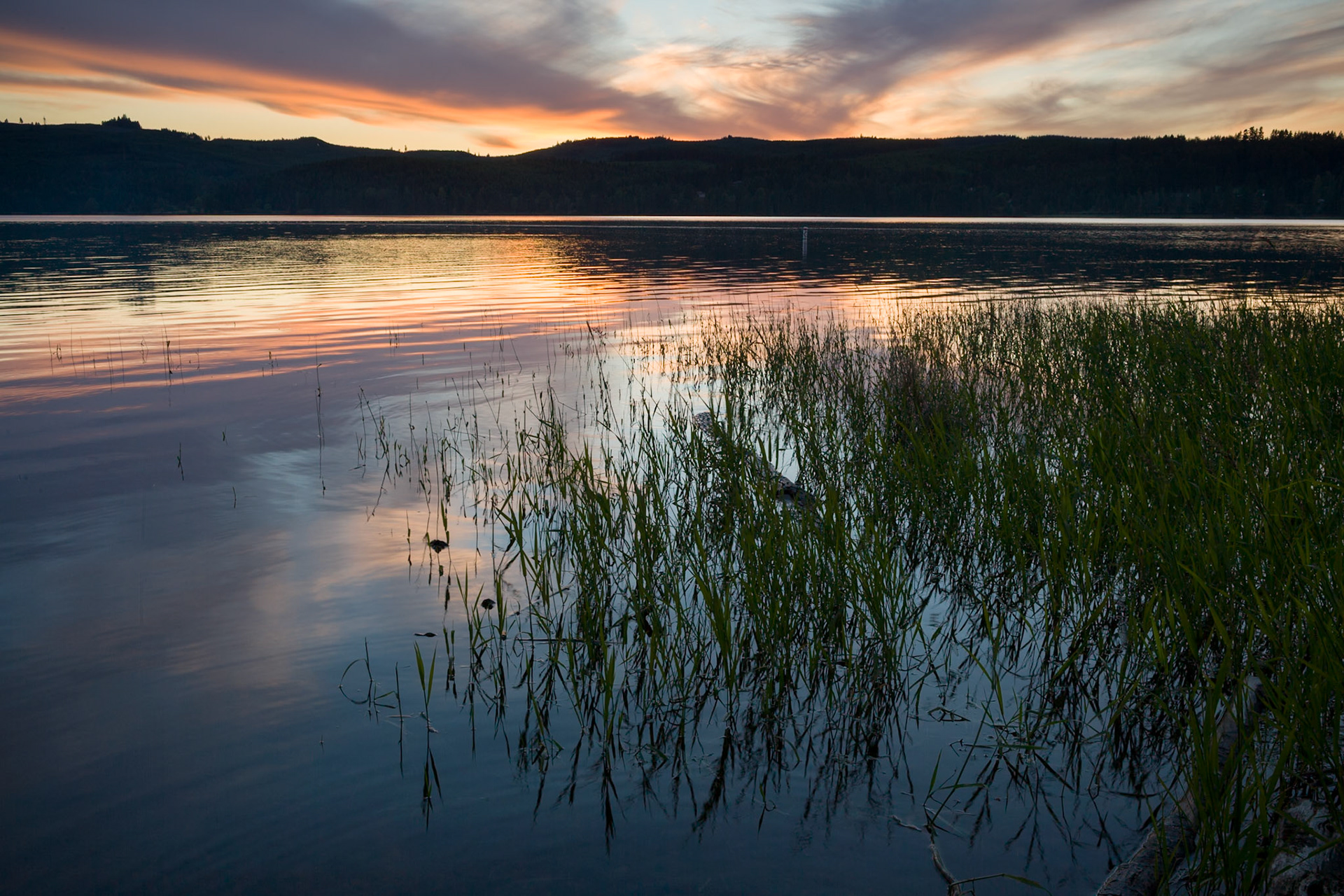 Sunset at Cottage Grove Lake, OR, USA