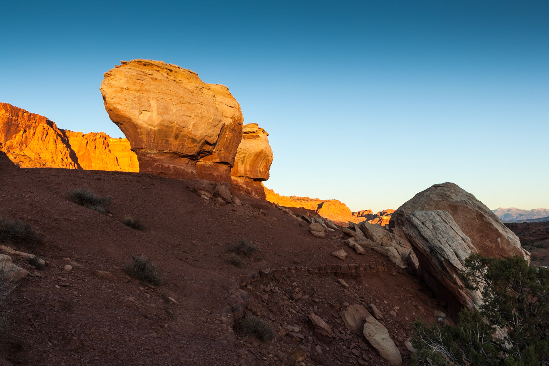 Sunset at Capitol Reef Nat'l Park, Twin Rocks, Utah, USA