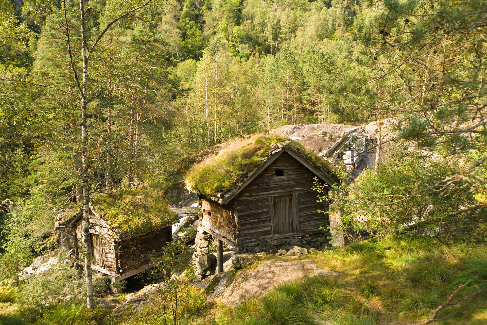 Kolbeinstveit Museum Sand Norway. Farms, Smoking houses all near a waterfall. Guggendal build in the year 1250.