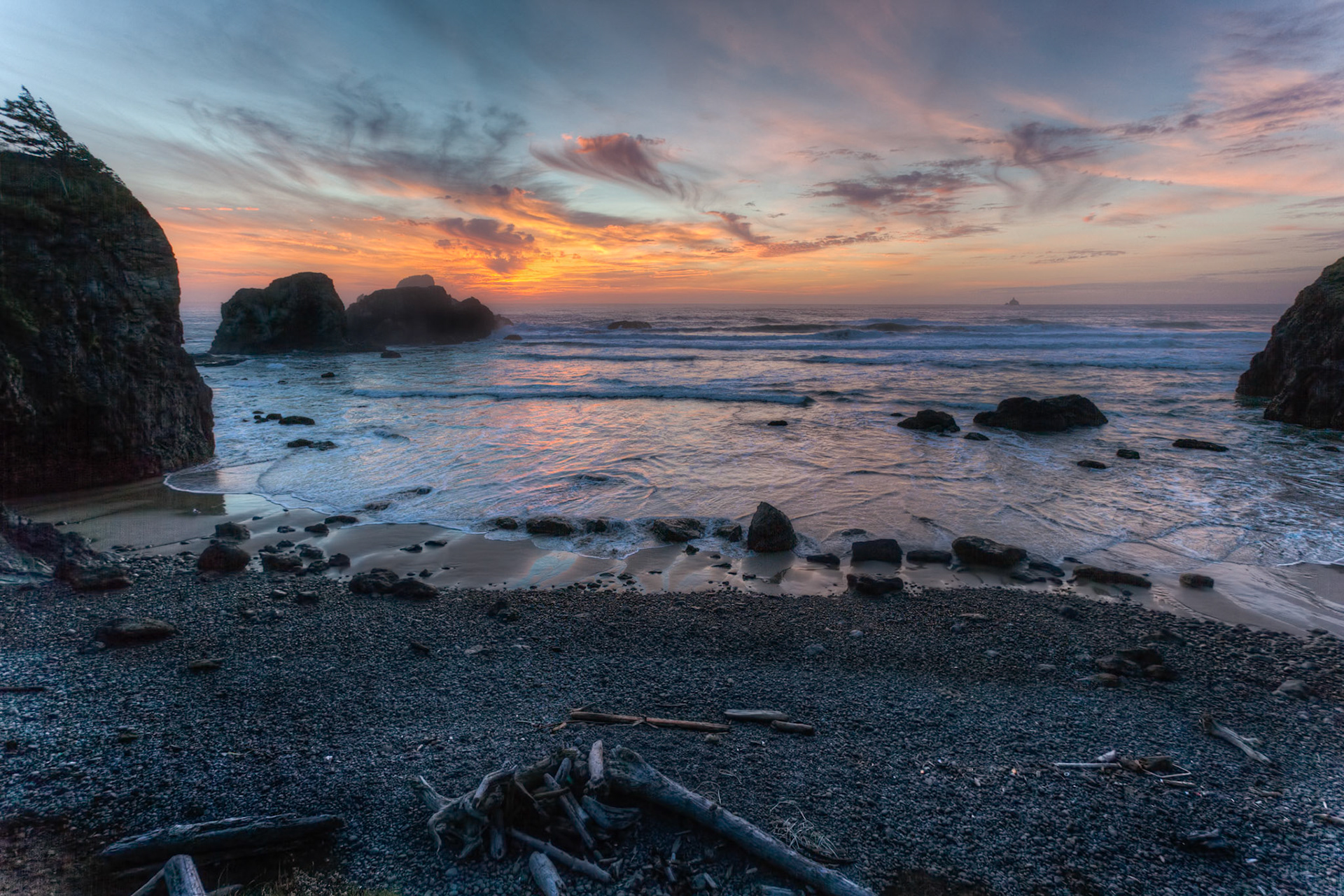 Sunset at Ecola SP near Seaside, Oregon, USA