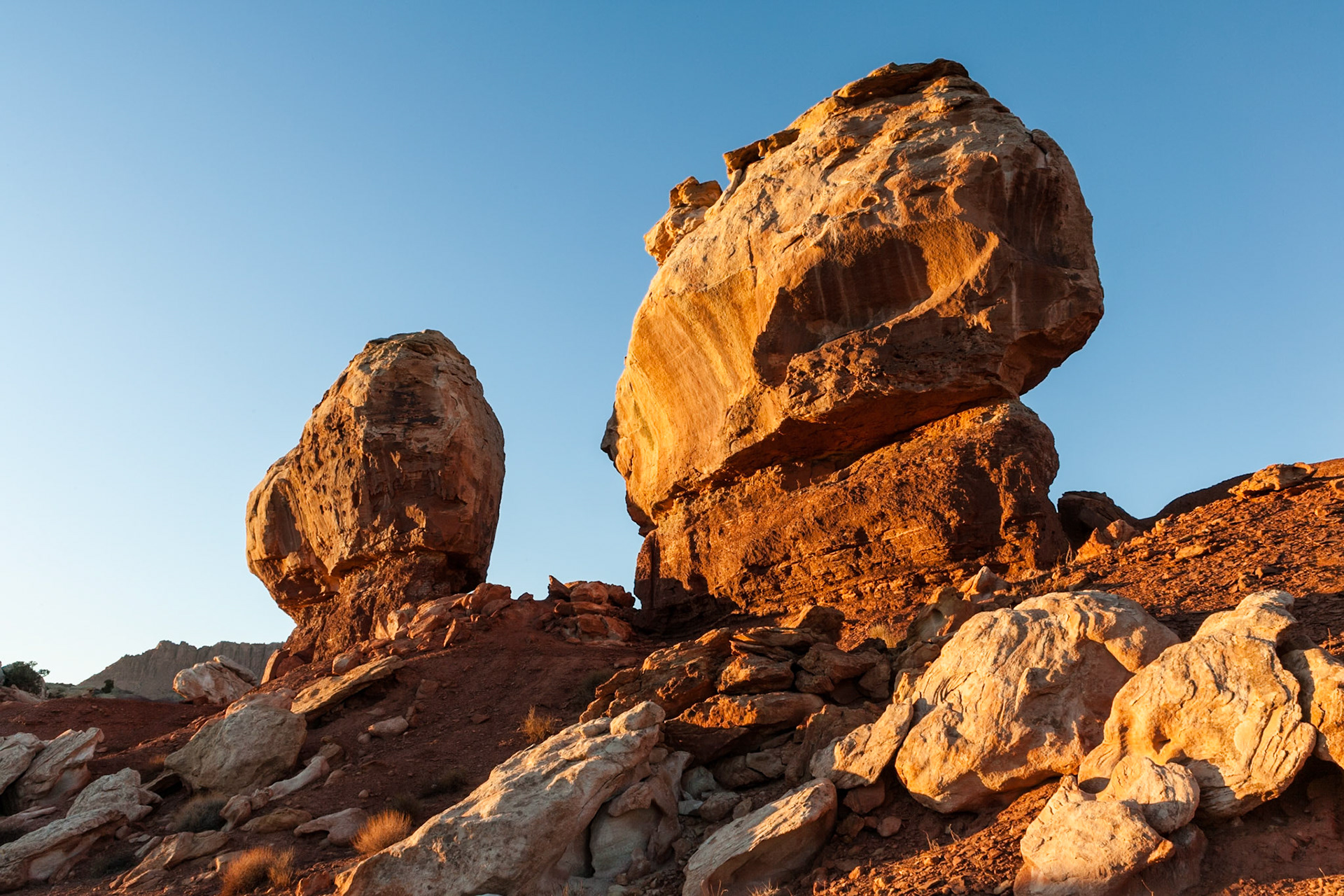 Sunset at Capitol Reef Nat'l Park, Twin Rocks, Utah, USA