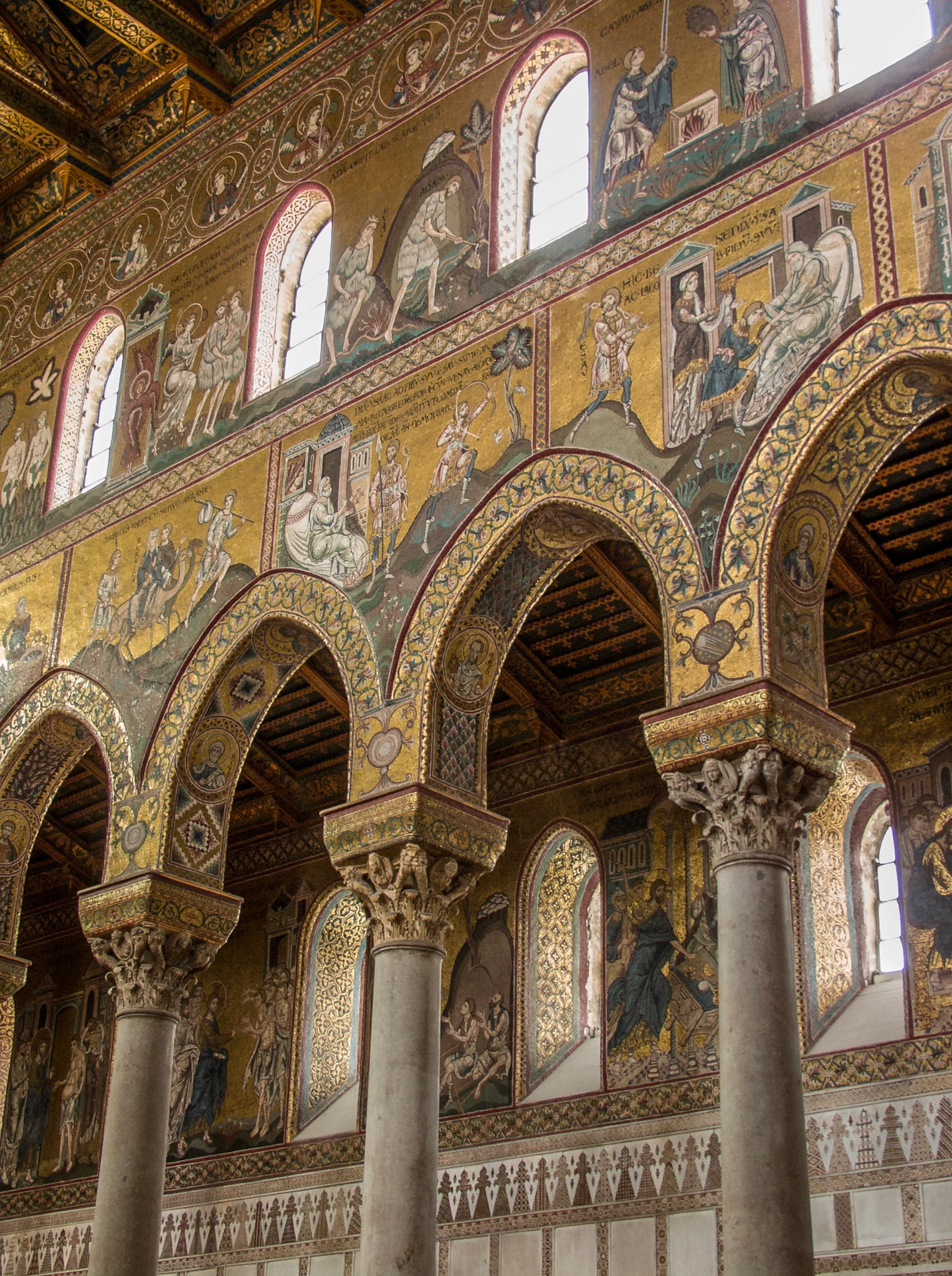 ITALY, SICILY, MONREALE -  JAN 8, 2004 - Interior of the Cathedral church at Monreale